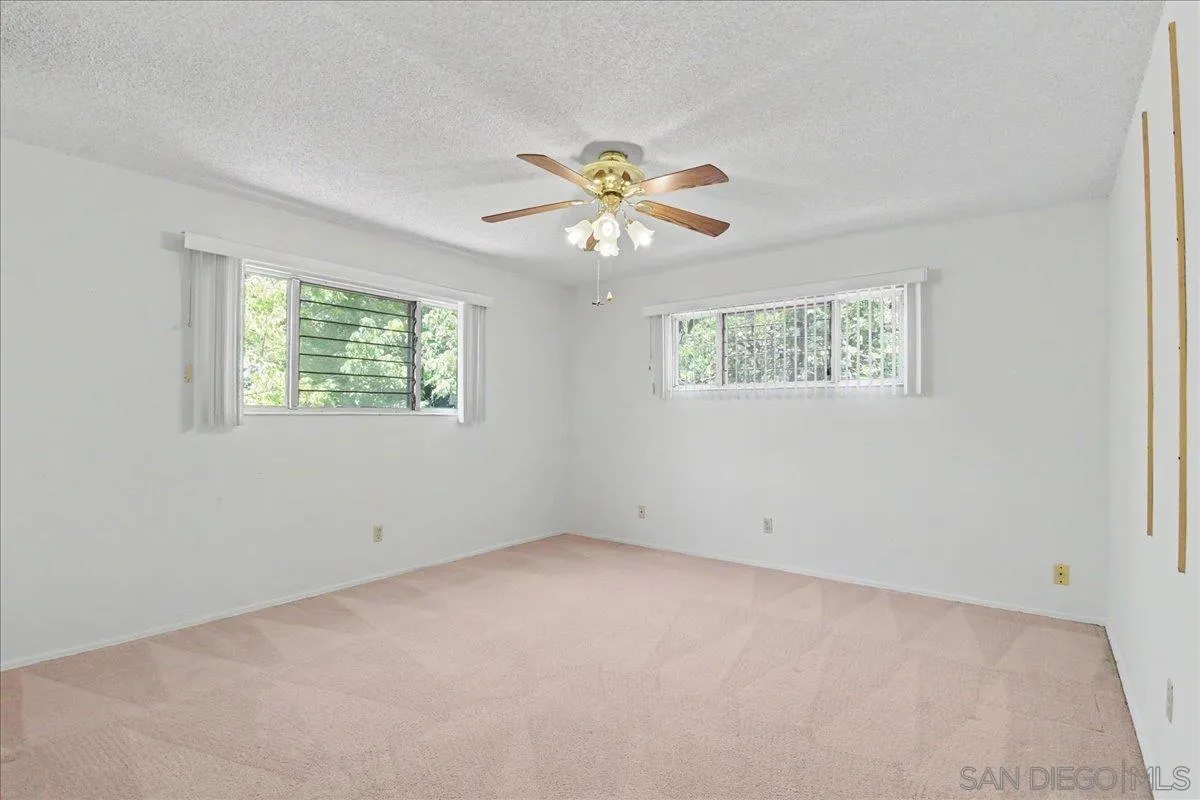 https://cdn.realtyfeed.com/cdn/127/260019157/fc2127c495249b20fdfd8b383bdcc133.webp