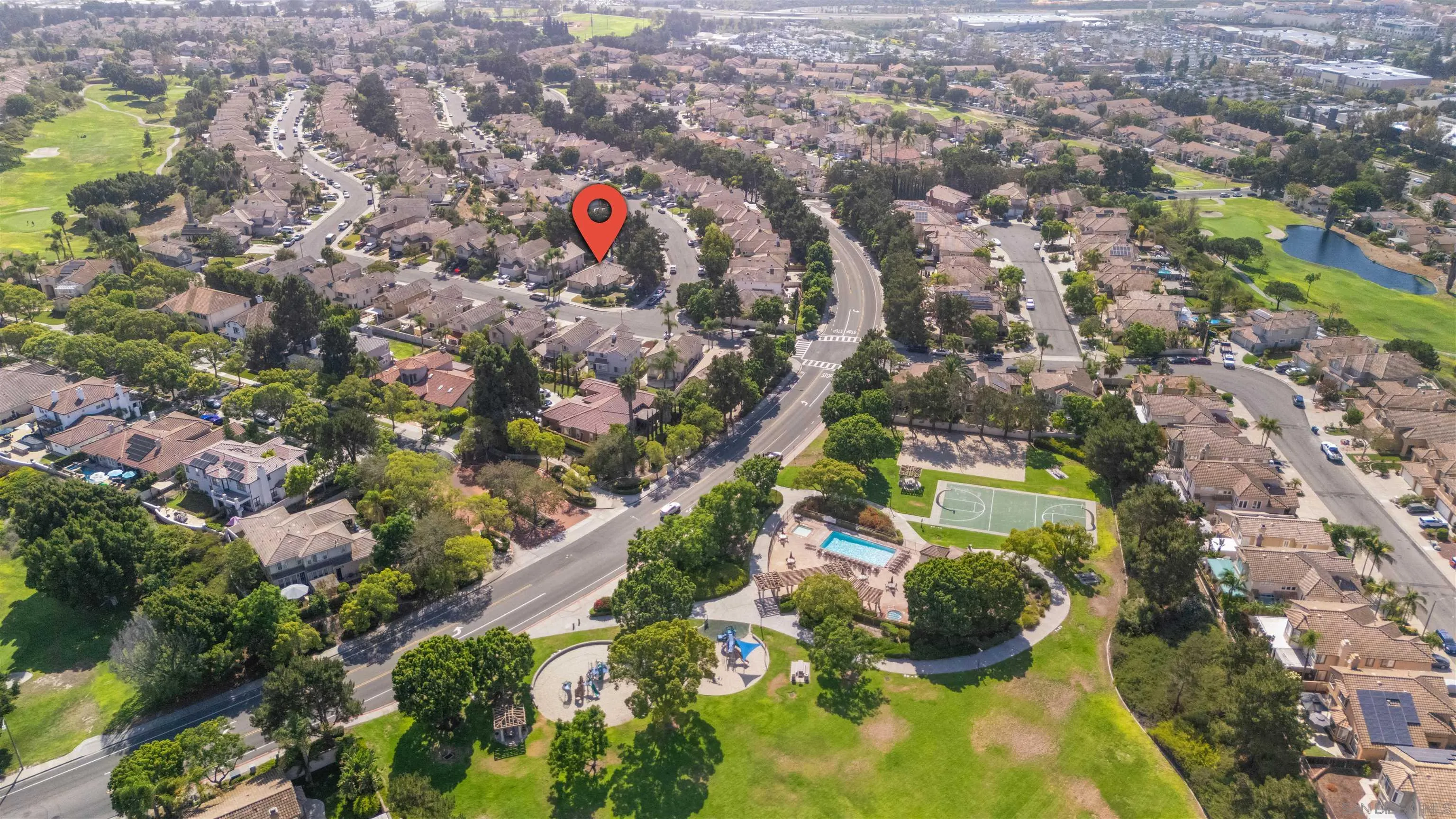https://cdn.realtyfeed.com/cdn/127/260019160/e896e13c3476cc4f2e098174b5cbbb3d.webp