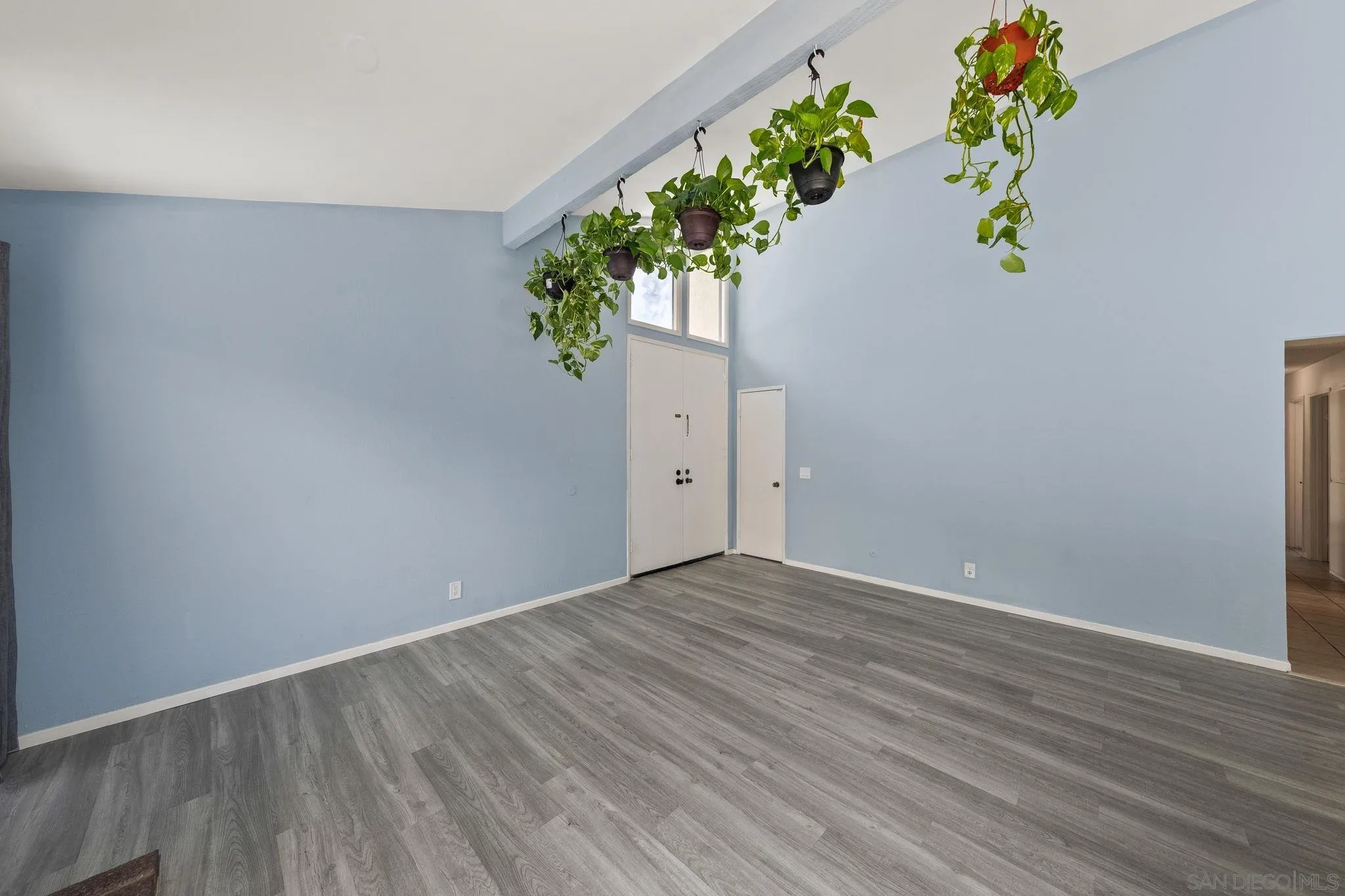 https://cdn.realtyfeed.com/cdn/127/260019163/540ff4227cf647e279513407e828b81f.webp
