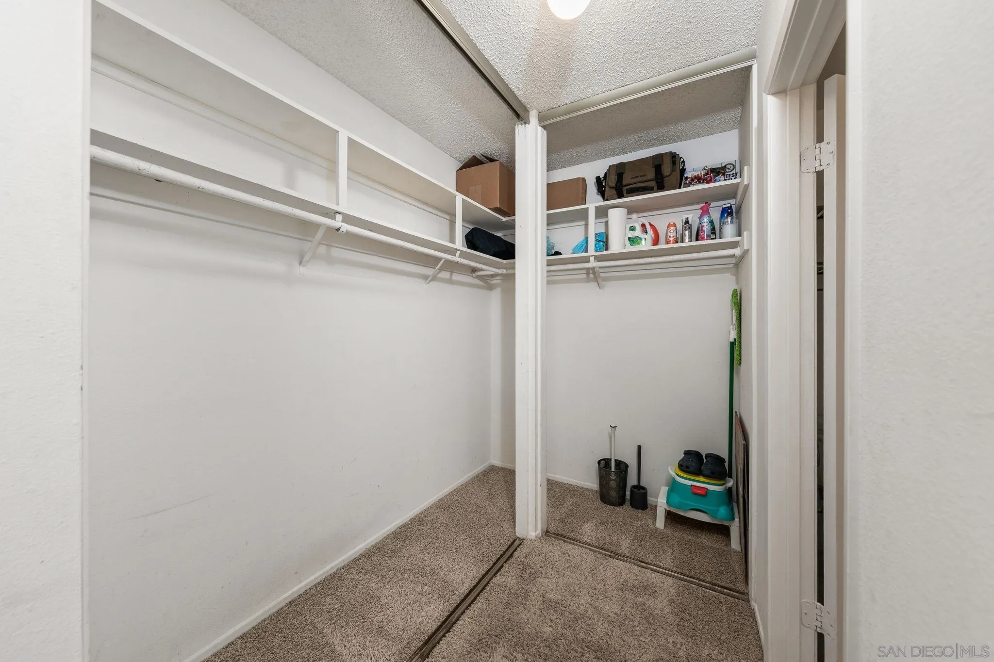 https://cdn.realtyfeed.com/cdn/127/260019163/93a9d74fed3d222e38c956c90e6aebd4.webp