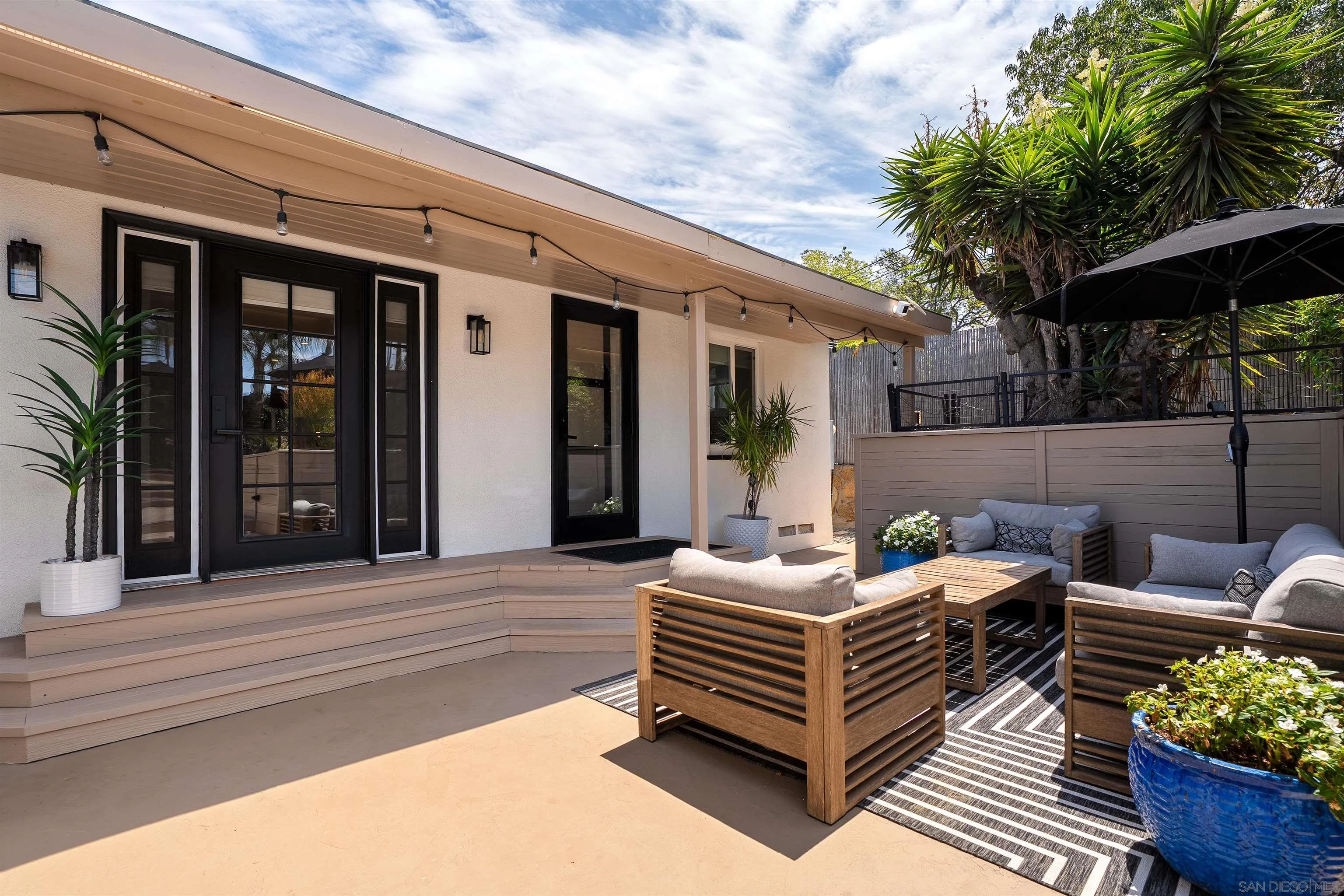 https://cdn.realtyfeed.com/cdn/127/260019165/45a510a9a2adebdbda1f0bc941407827.webp