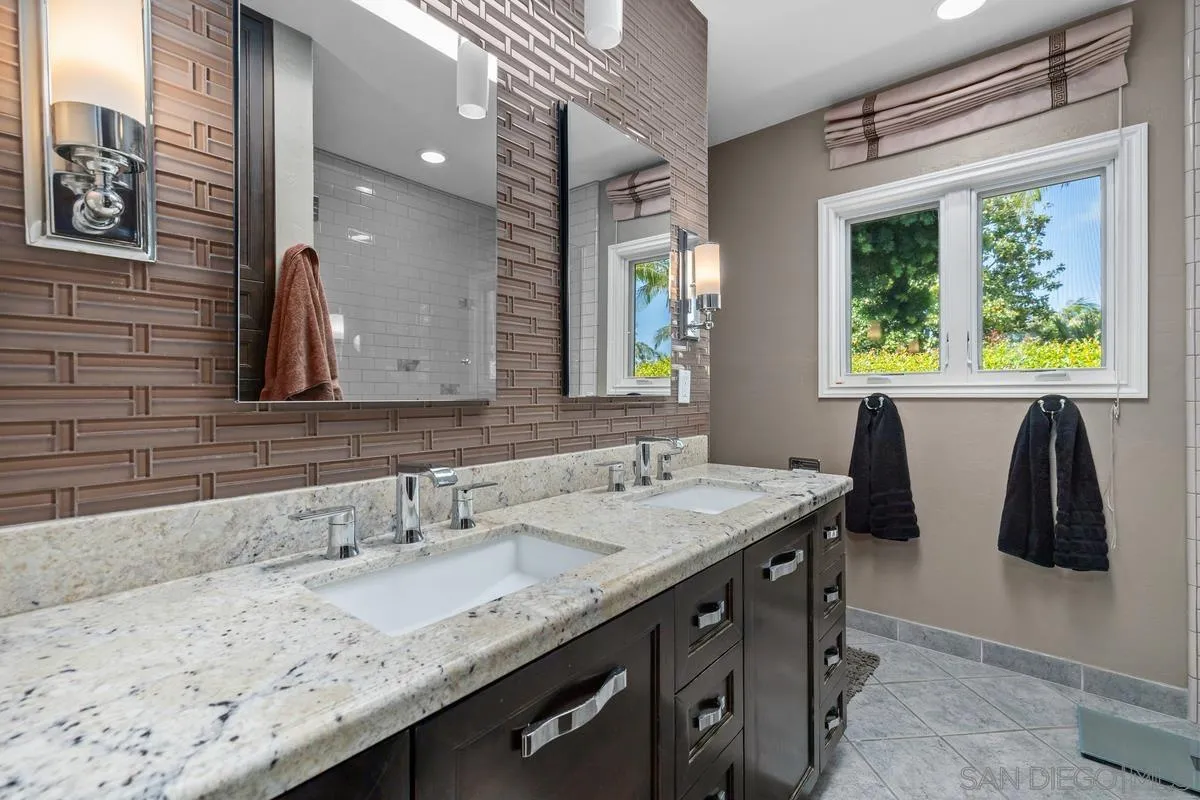 https://cdn.realtyfeed.com/cdn/127/260019166/013d43ac74b45bf14c1814105993f1b1.webp