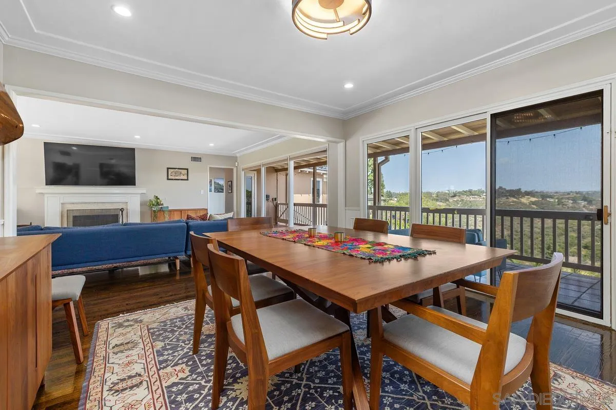 https://cdn.realtyfeed.com/cdn/127/260019166/4bbe0a55049891ad10b8a9f031e08847.webp