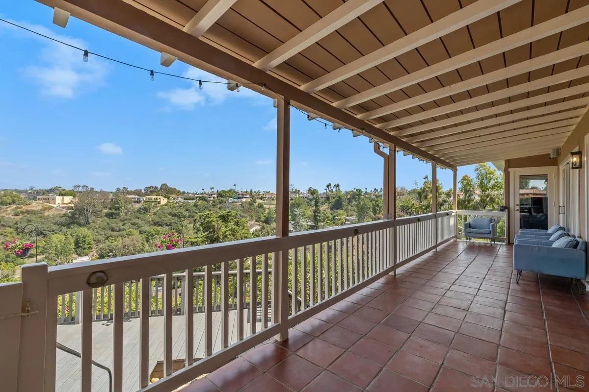 https://cdn.realtyfeed.com/cdn/127/260019166/7027b6b937d68856376d70b795f11c35.webp