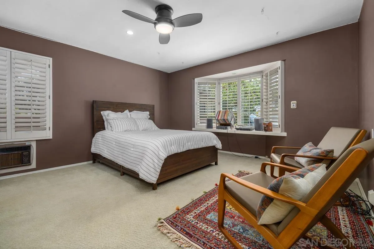 https://cdn.realtyfeed.com/cdn/127/260019166/7da63e41b0ec15bf3196d8ad867f604b.webp