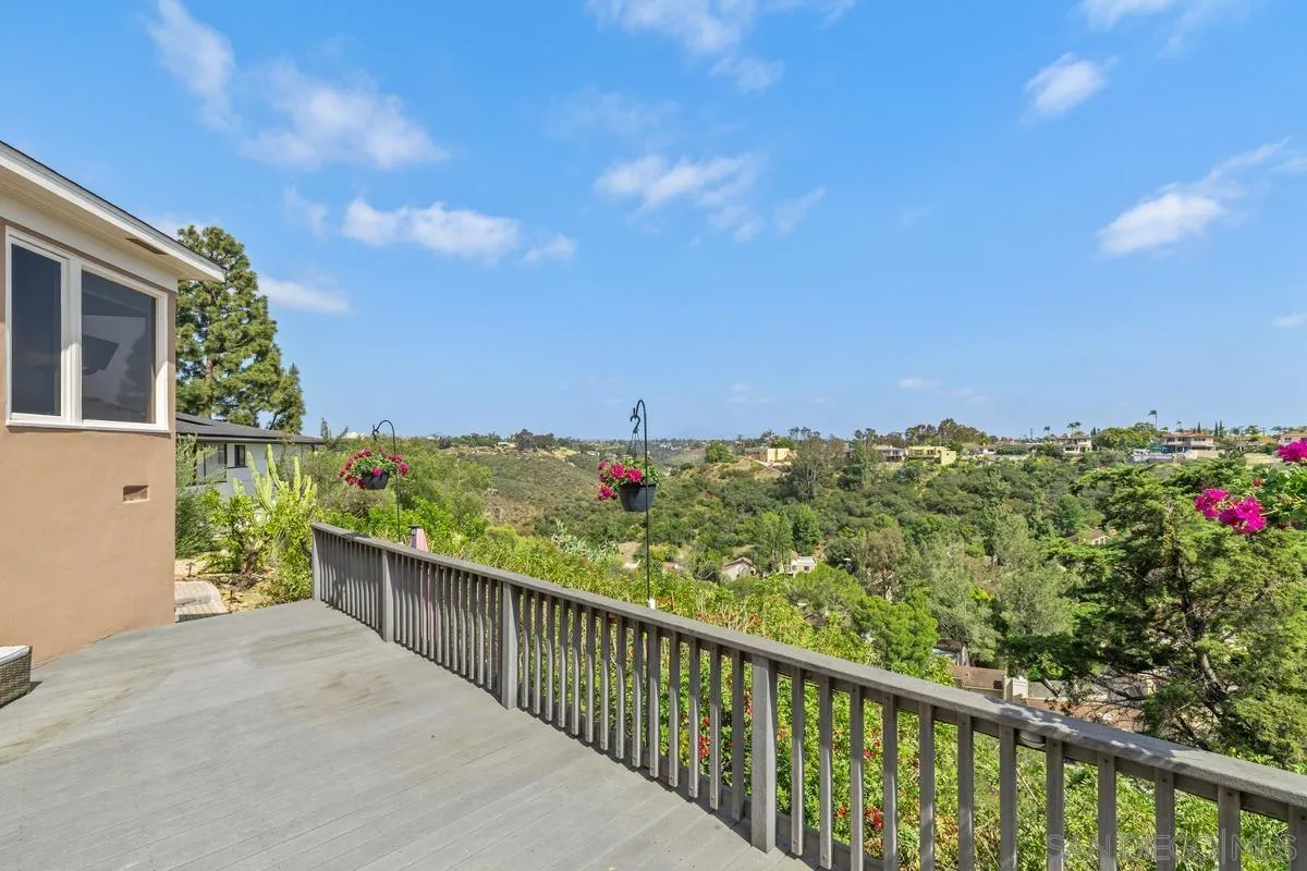 https://cdn.realtyfeed.com/cdn/127/260019166/7ead93b660cabb5d9e94dccee82c3cdd.webp
