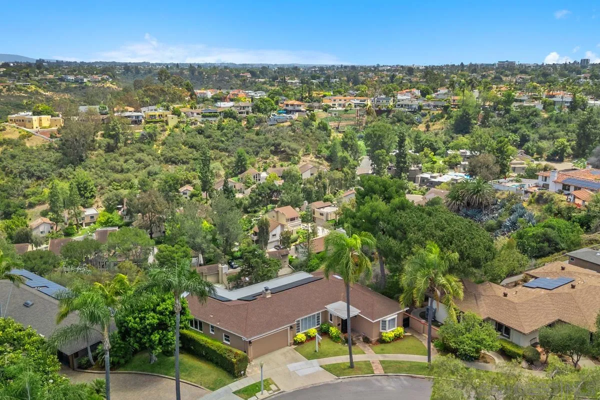 https://cdn.realtyfeed.com/cdn/127/260019166/c3aacac0a3c157833c3e5b2fa27f4132.webp