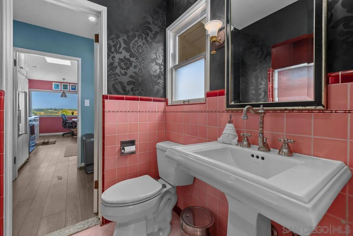 https://cdn.realtyfeed.com/cdn/127/260019166/cbb3d1961d2a8b1704411bc587f4da2f.webp