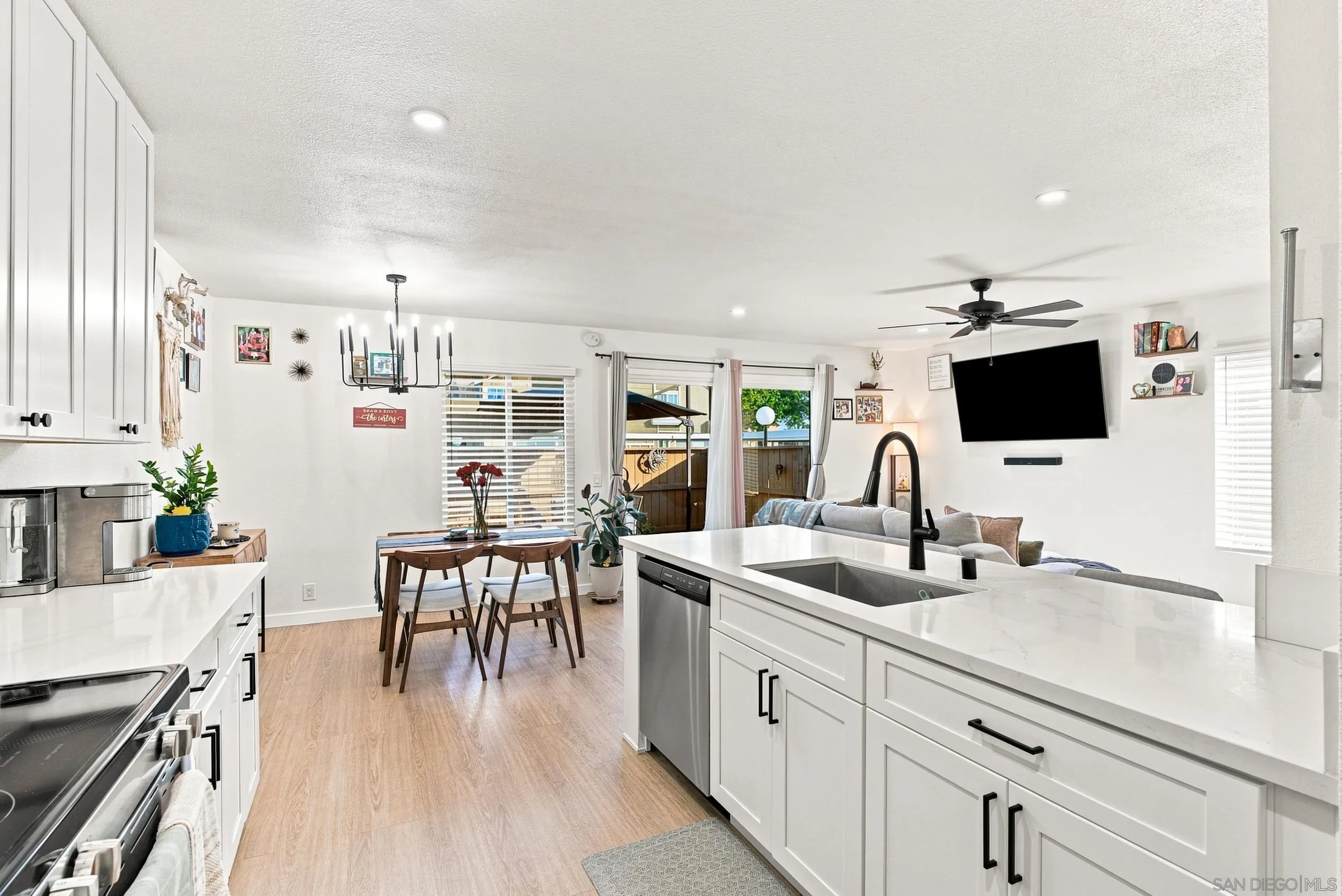 Photo #15: 260019167 Listing: Photo #15
