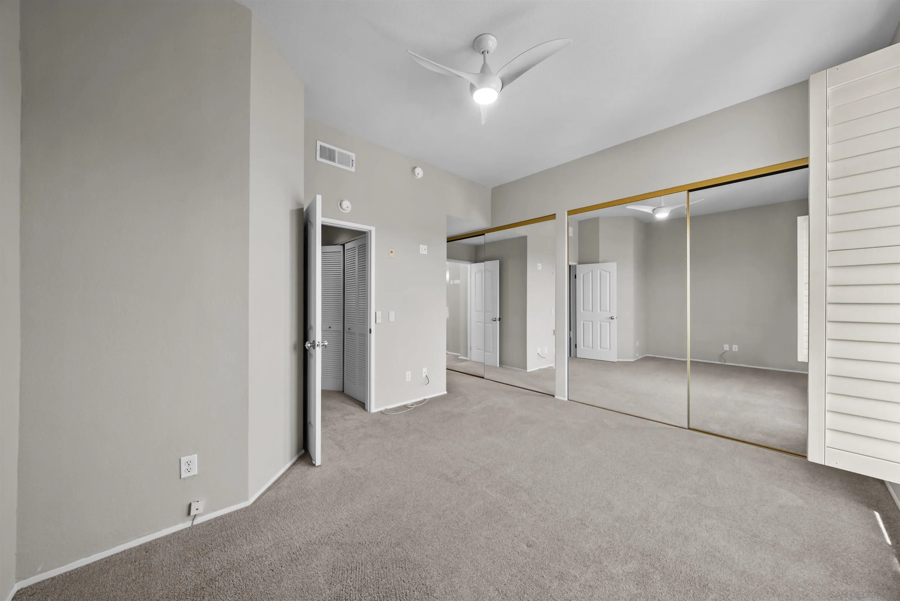 Photo #15: 260019174 Listing: Photo #15