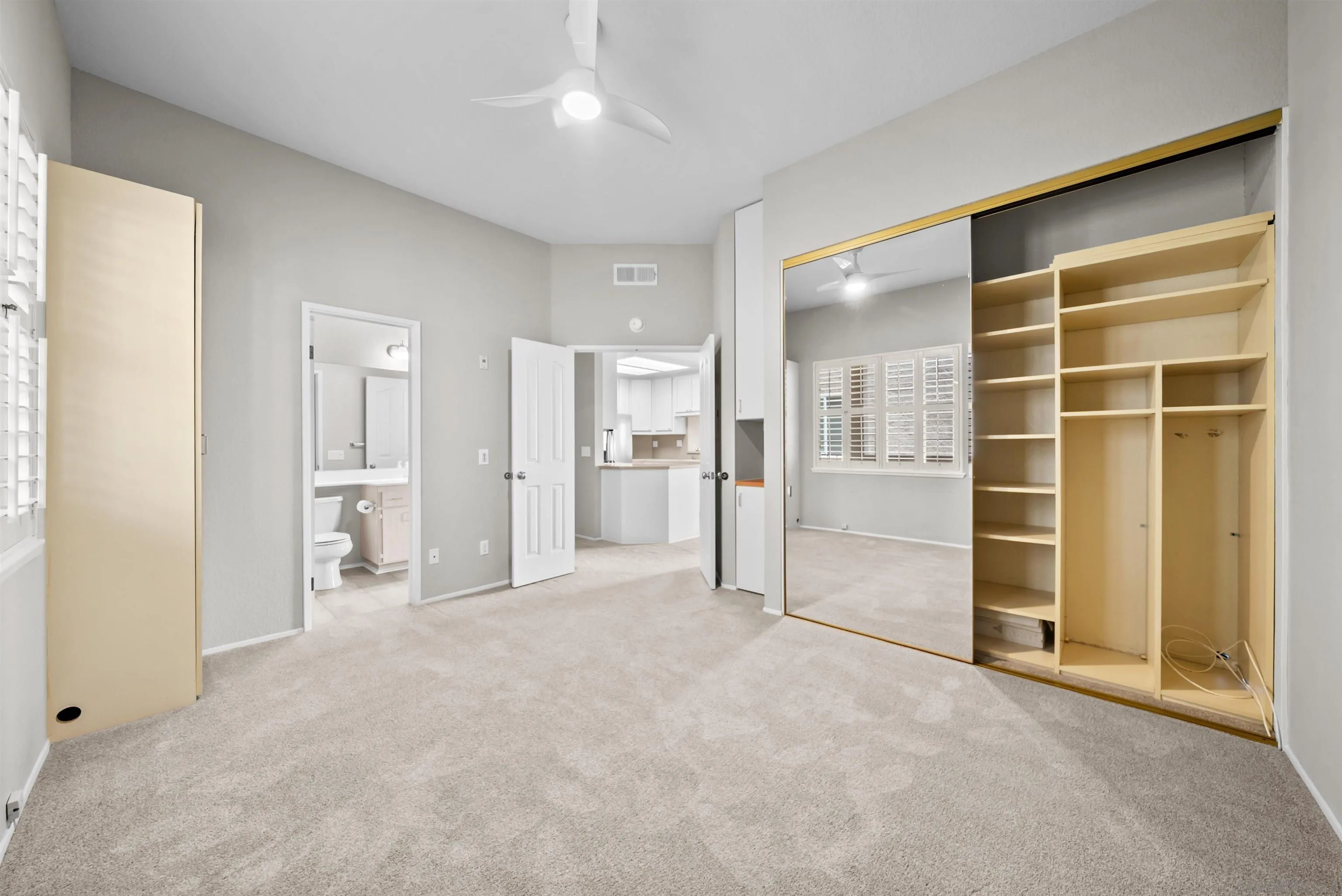 Photo #12: 260019174 Listing: Photo #12