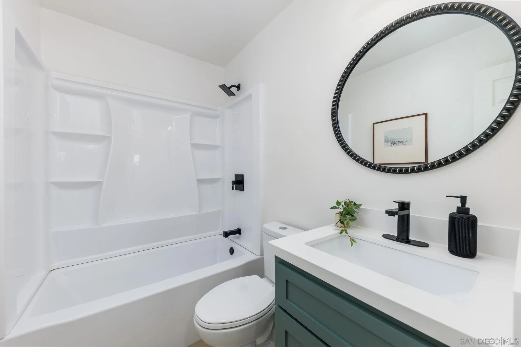 https://cdn.realtyfeed.com/cdn/127/260019175/dac22d1bdcfbab7023ae88b25b80d29e.webp