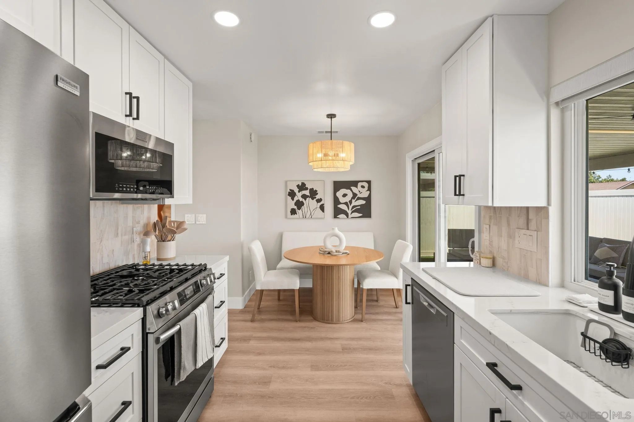 10935 Via Abaca, San Diego CA 92126