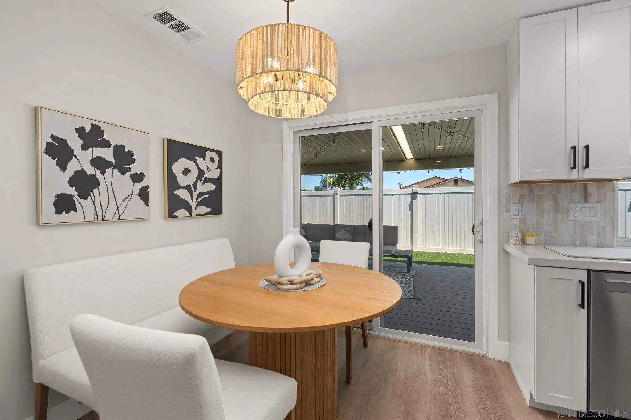 Photo #6: 260019177 Listing: Photo #6