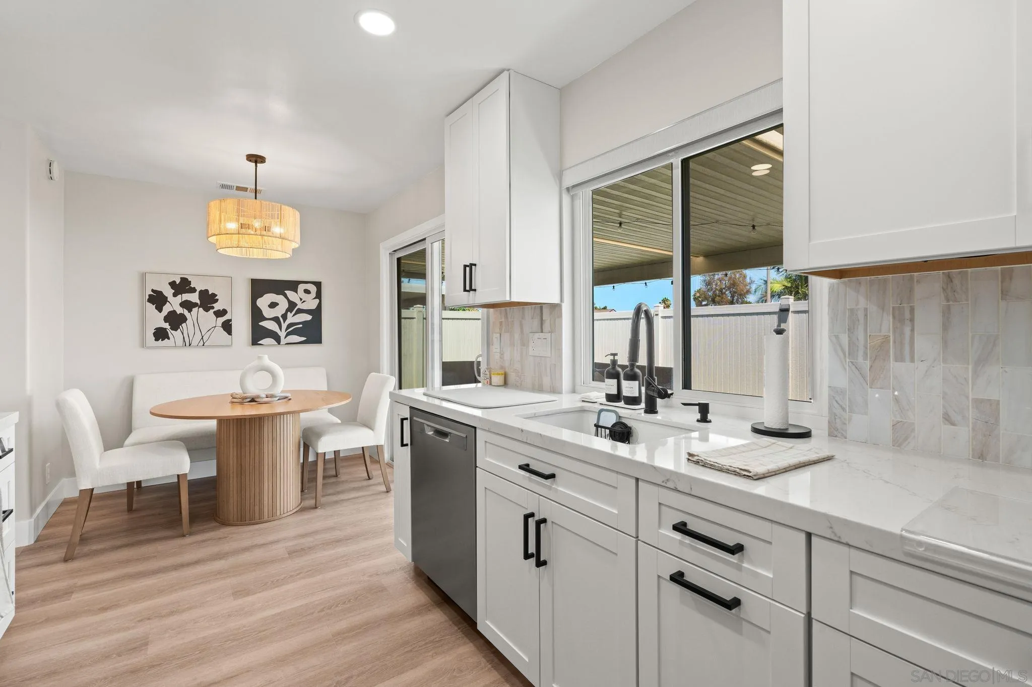 Photo #3: 260019177 Listing: Photo #3