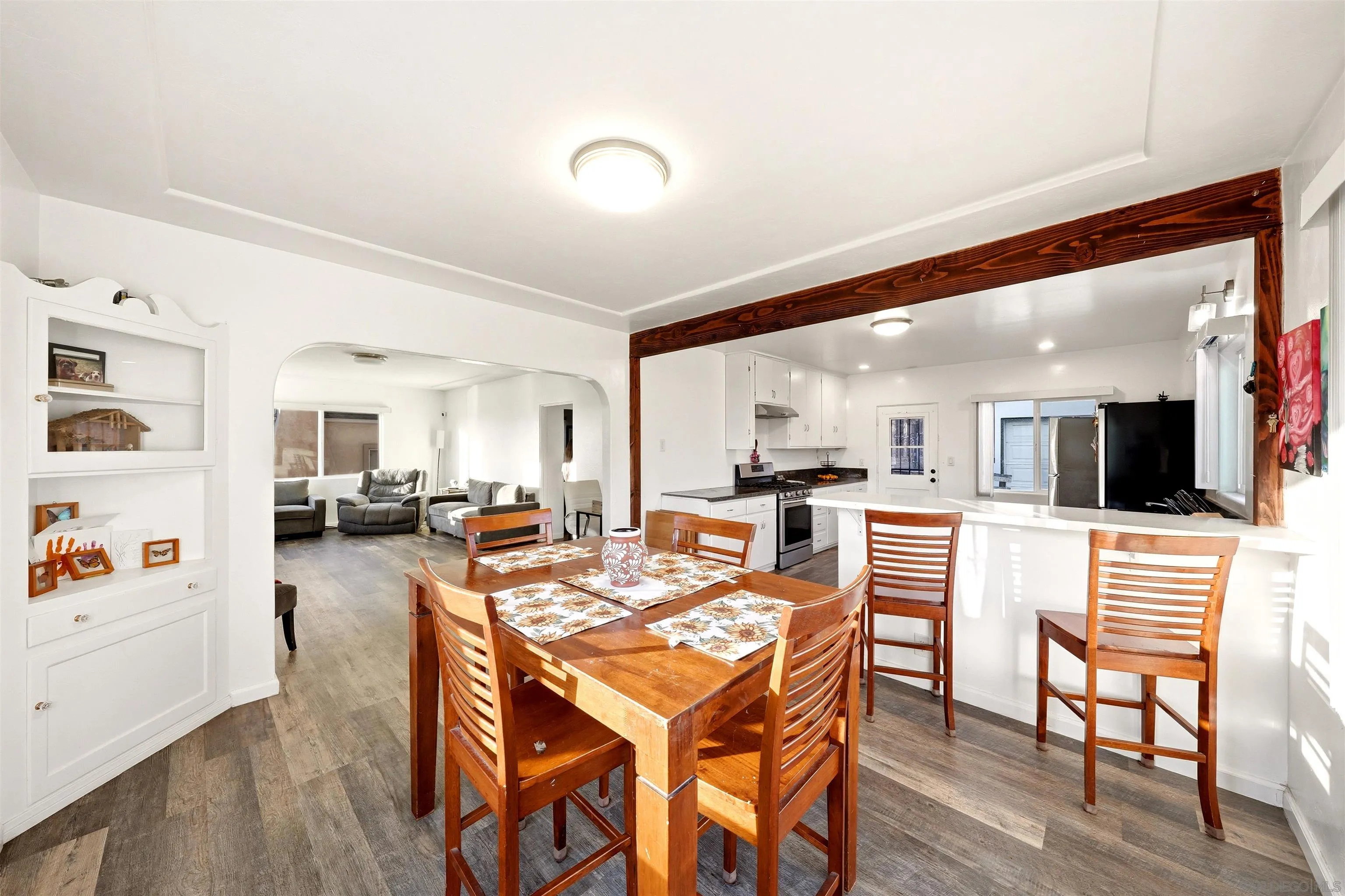https://cdn.realtyfeed.com/cdn/127/260019178/6a446f06ef478694ffdfbf4a63b2fe09.webp