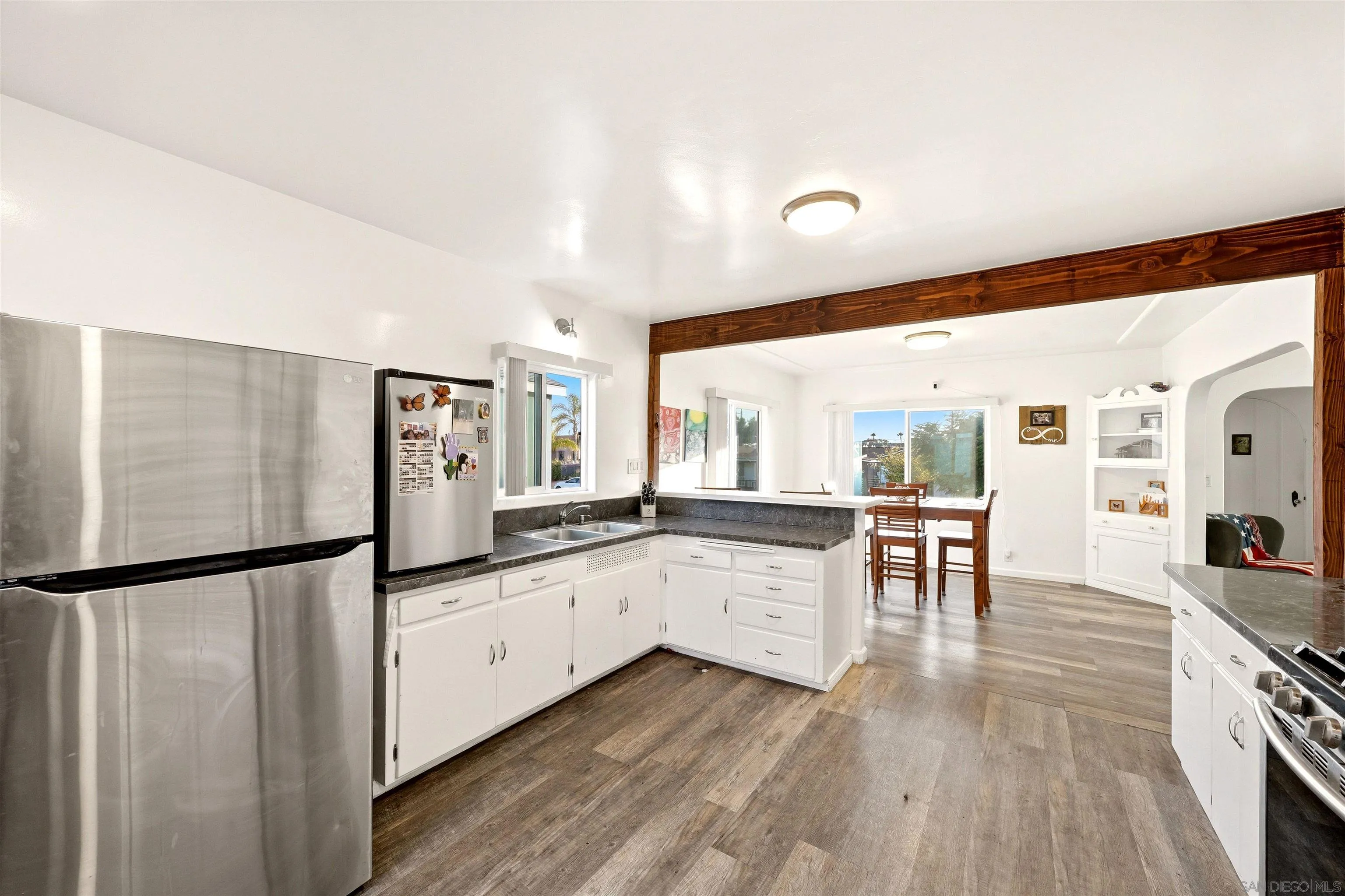 https://cdn.realtyfeed.com/cdn/127/260019178/882a7c8536b46582c40ec69c60110e81.webp
