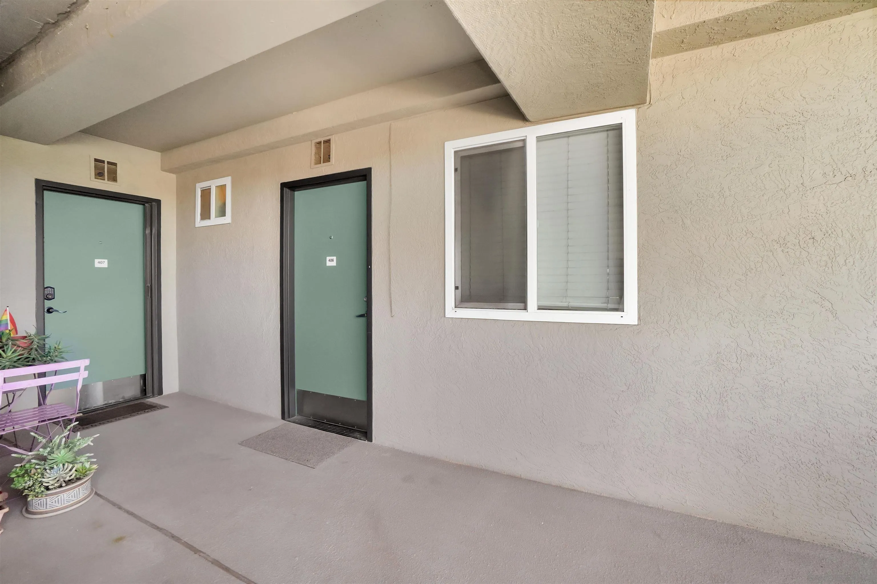 Photo #2: 260019179 Listing: Photo #2