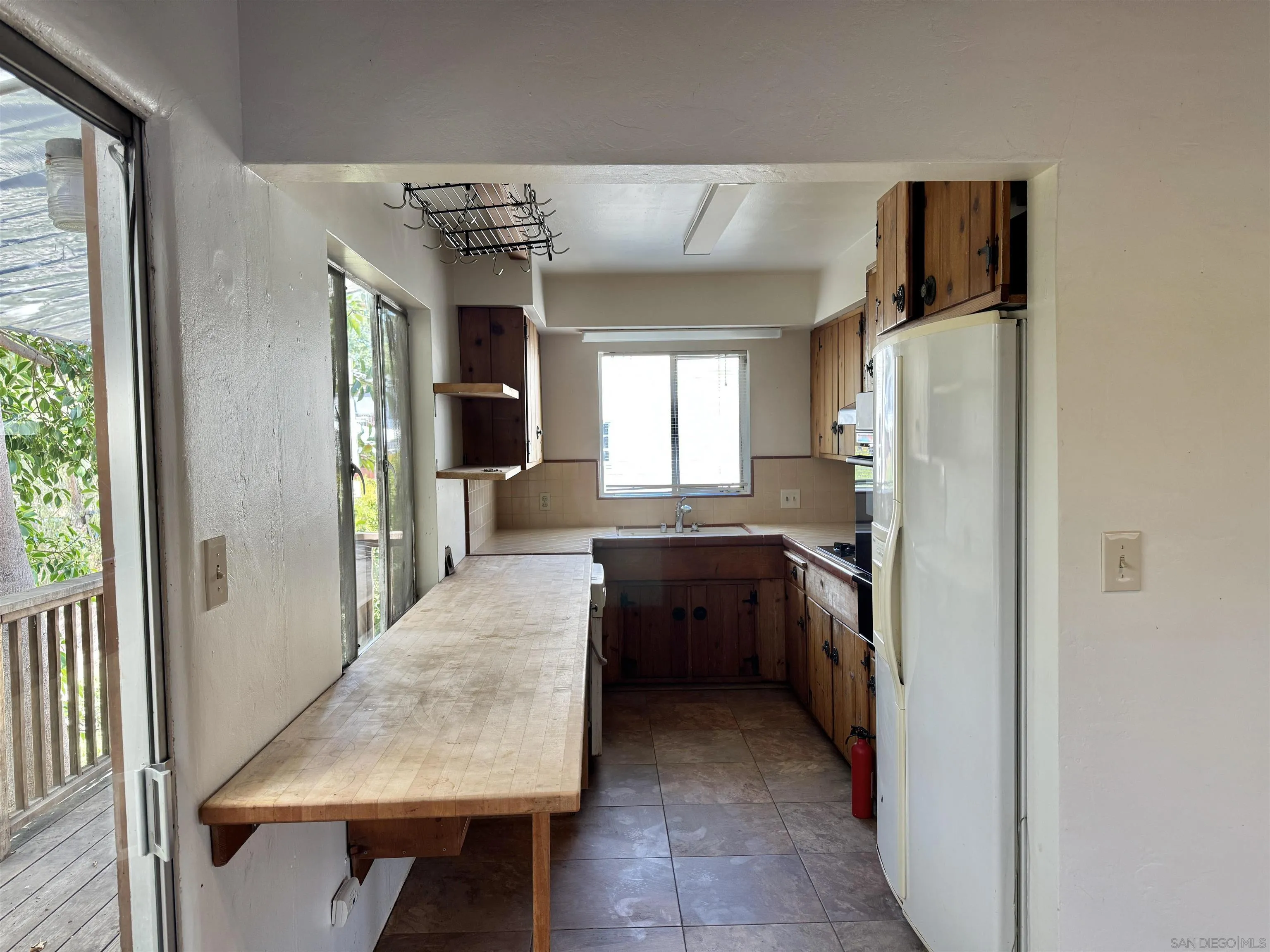 https://cdn.realtyfeed.com/cdn/127/260019180/58625986fb03102dc37a18fdc8f3ae58.webp