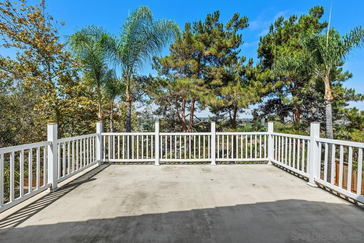 https://cdn.realtyfeed.com/cdn/127/260019181/6acb0804c0848c773ad524405e94b163.webp