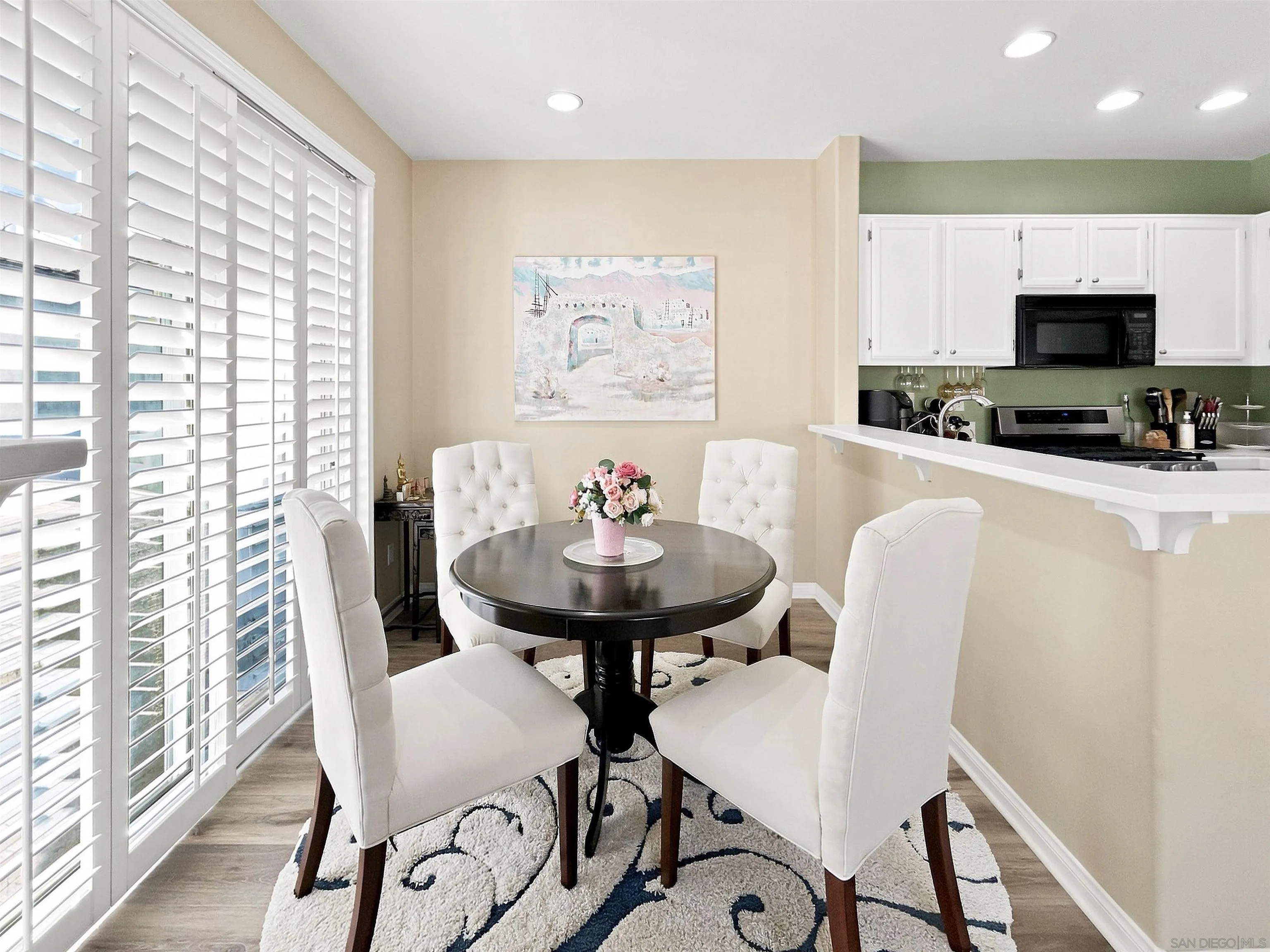 Photo #8: 260019182 Listing: Photo #8