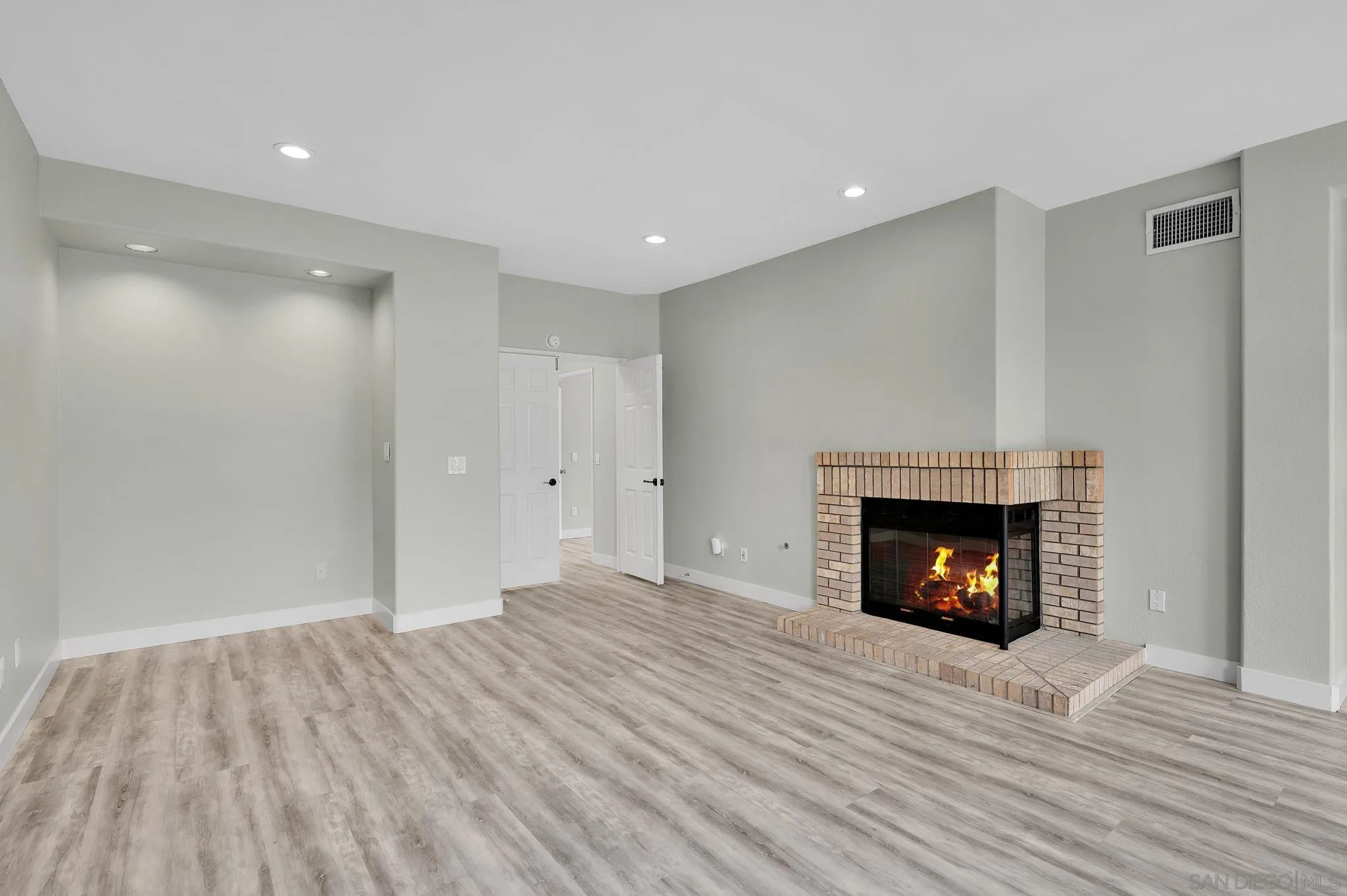 Photo #24: 260019183 Listing: Photo #24