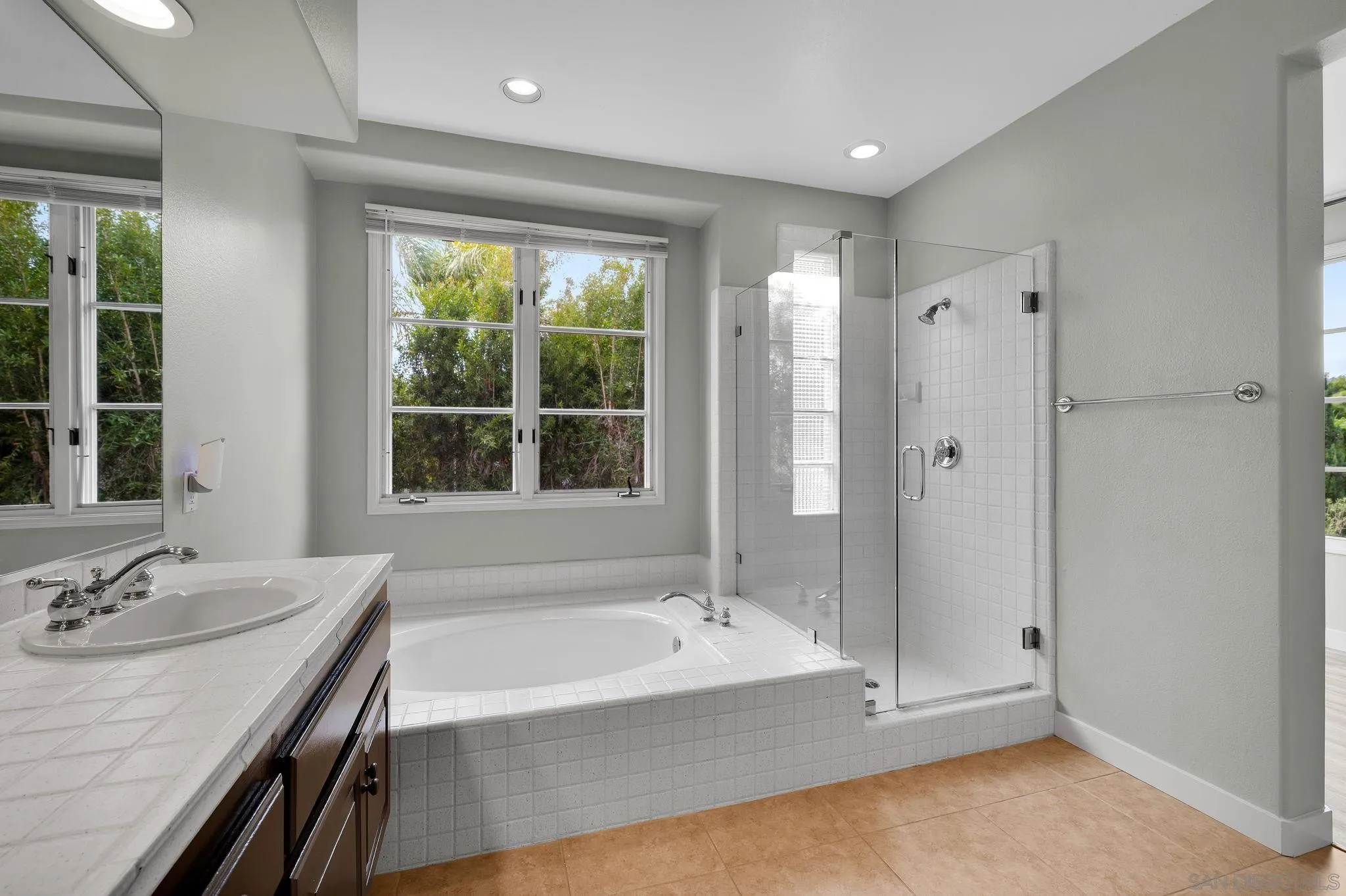 Photo #25: 260019183 Listing: Photo #25