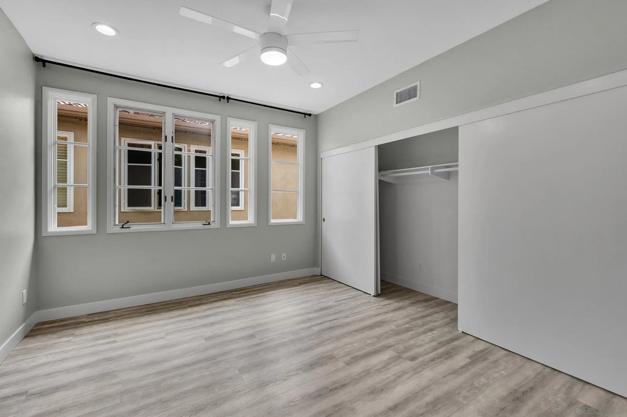 Photo #27: 260019183 Listing: Photo #27