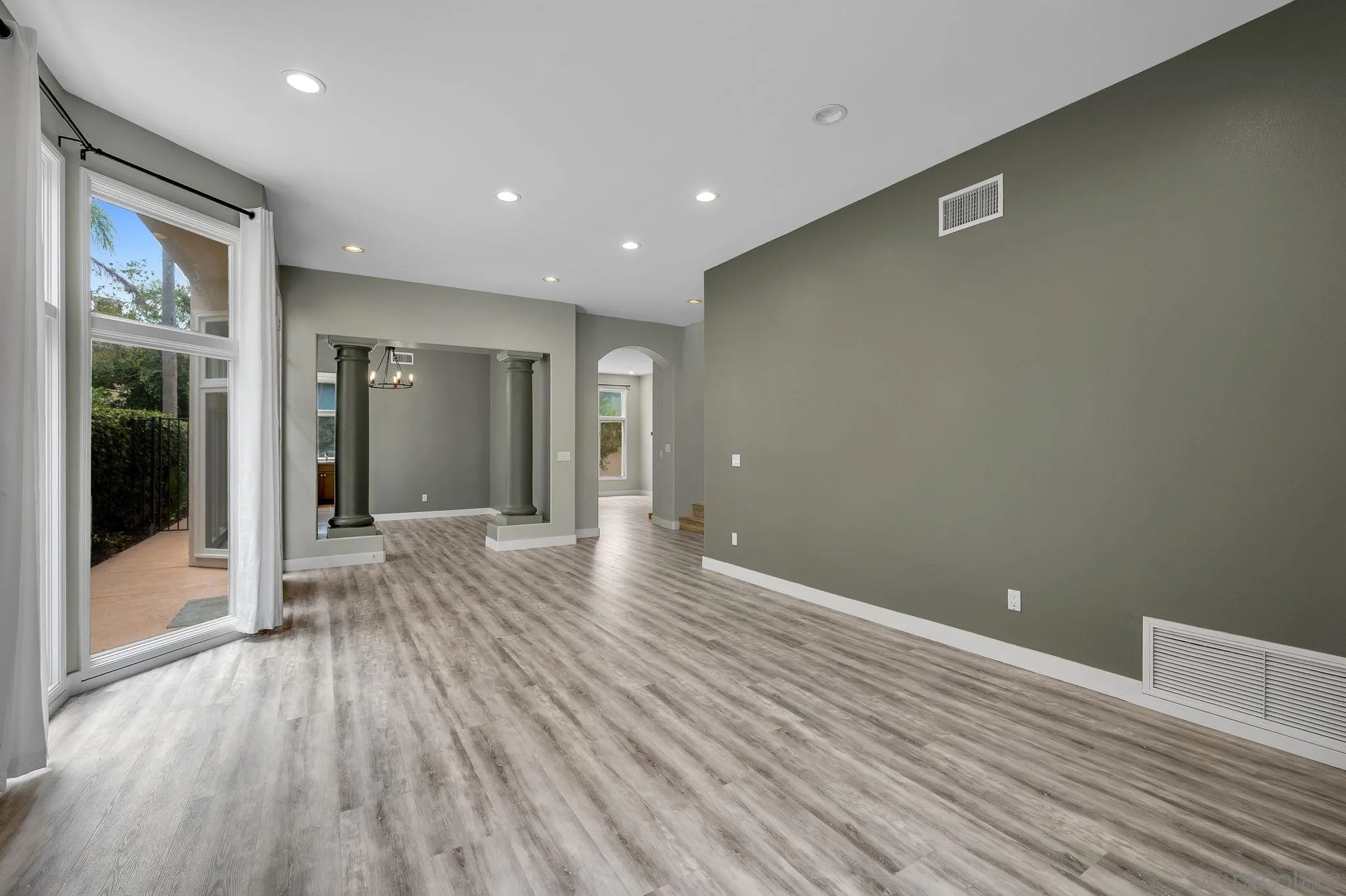 Photo #7: 260019183 Listing: Photo #7