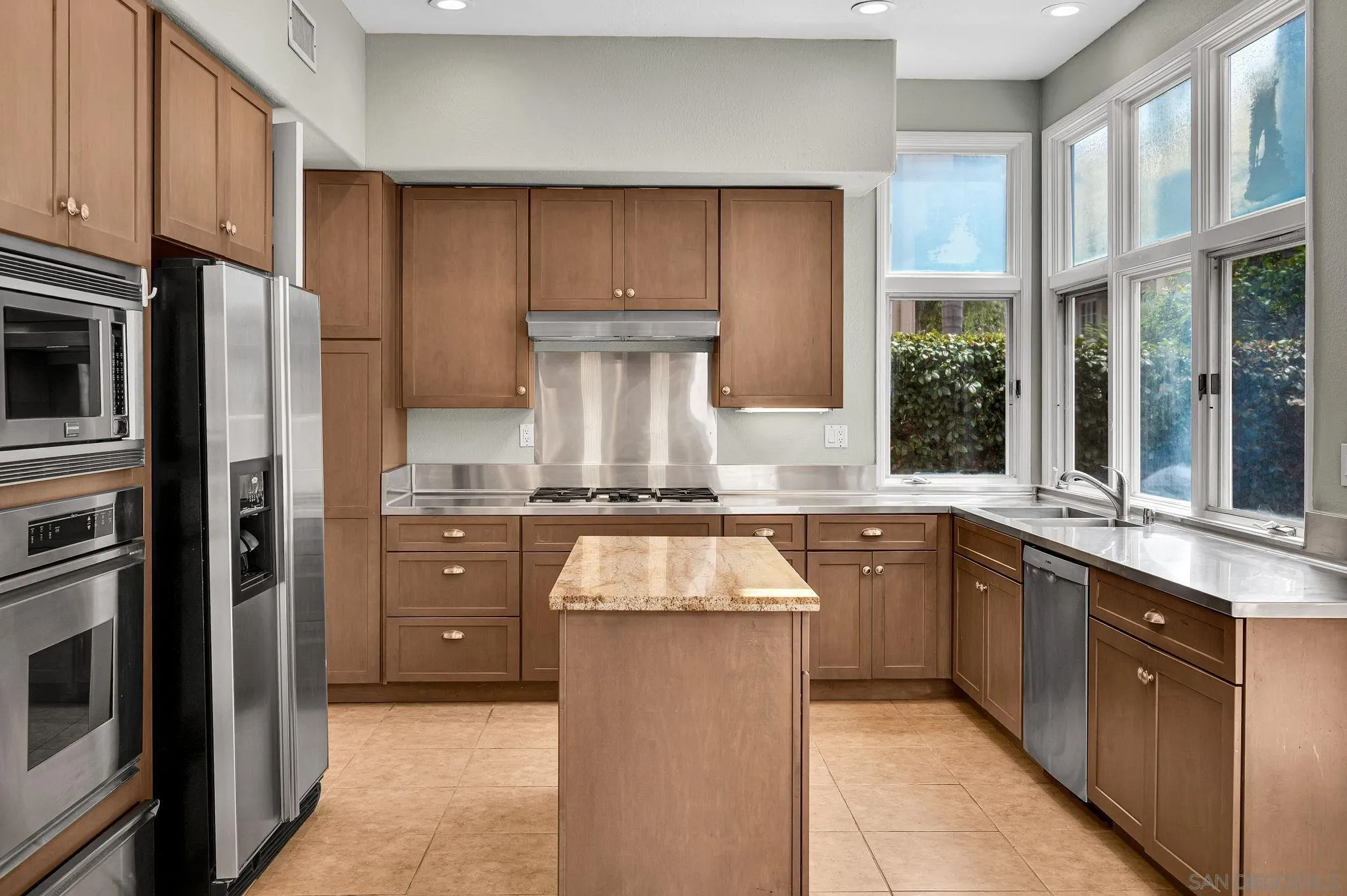 Photo #14: 260019183 Listing: Photo #14
