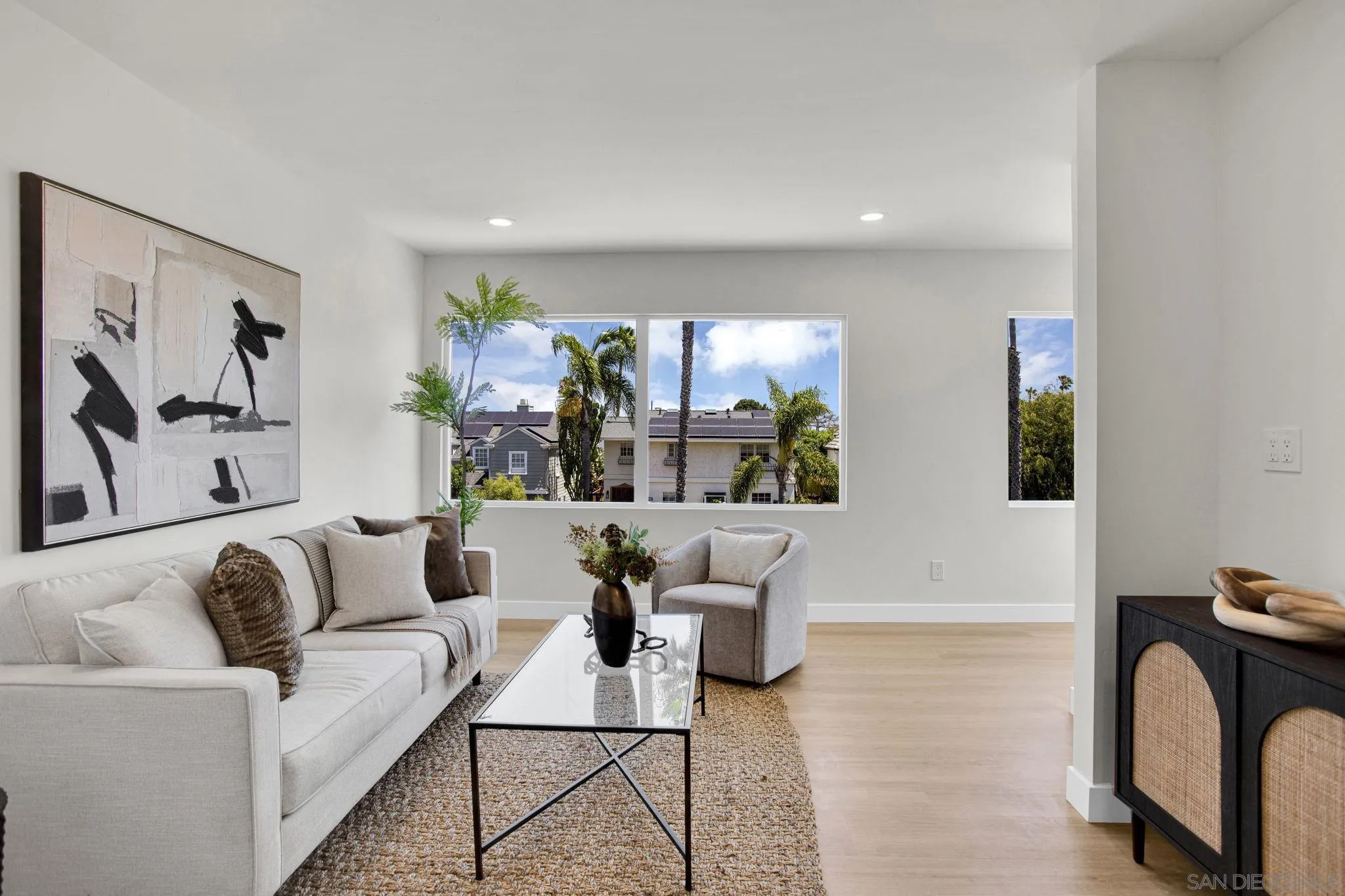 https://cdn.realtyfeed.com/cdn/127/260019185/163aac34da603062e8b825a3b71eb561.webp
