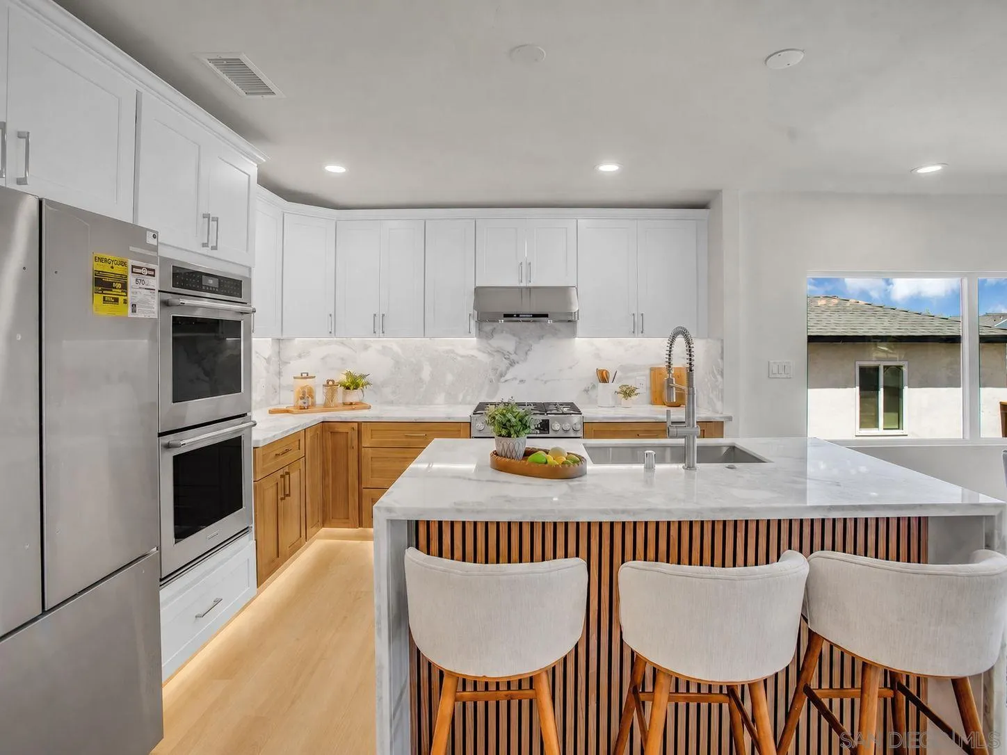 https://cdn.realtyfeed.com/cdn/127/260019185/ba74ce7528d741abb964a703c2f48985.webp