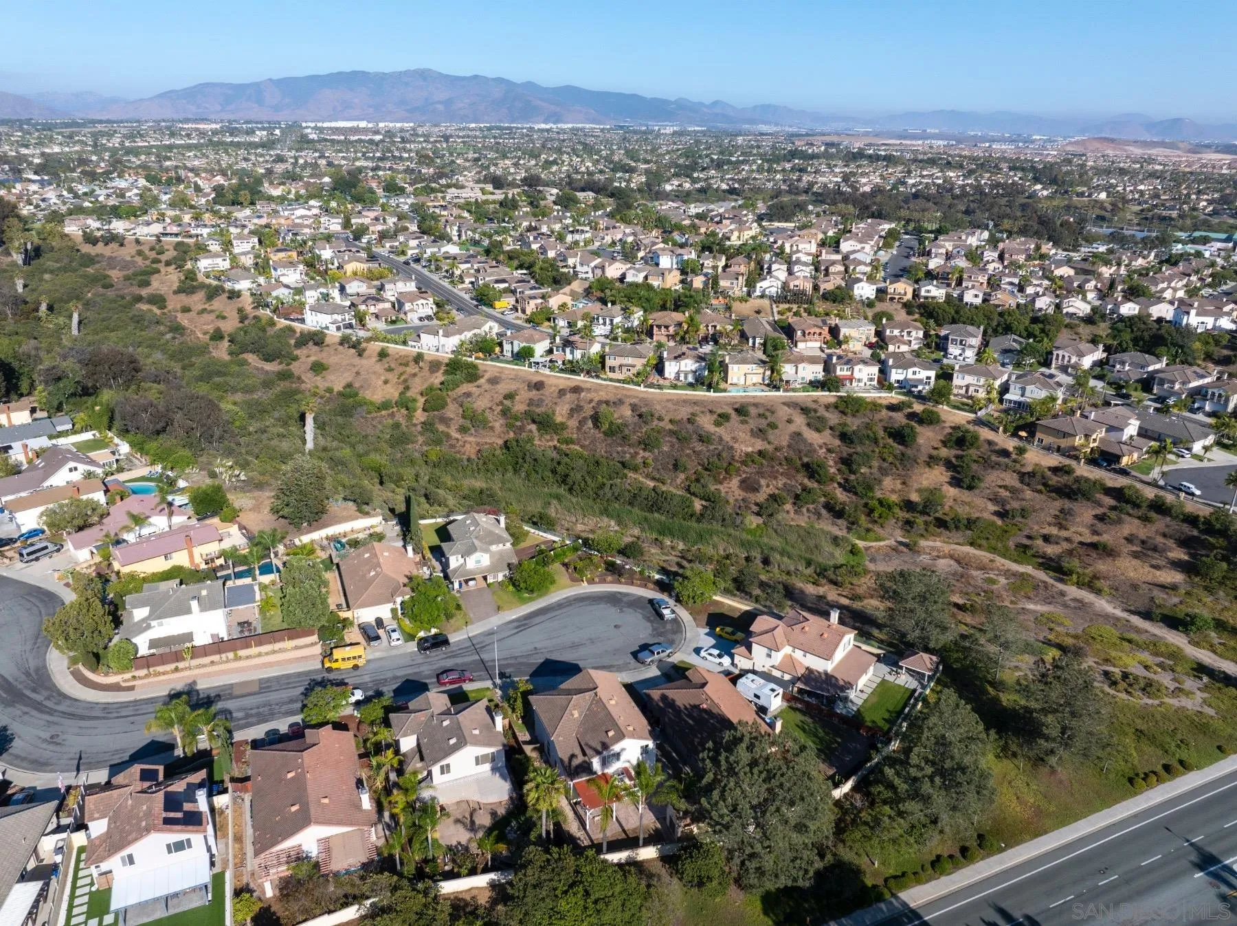 https://cdn.realtyfeed.com/cdn/127/260019186/6898105028c122e590f544a60ff7679e.webp