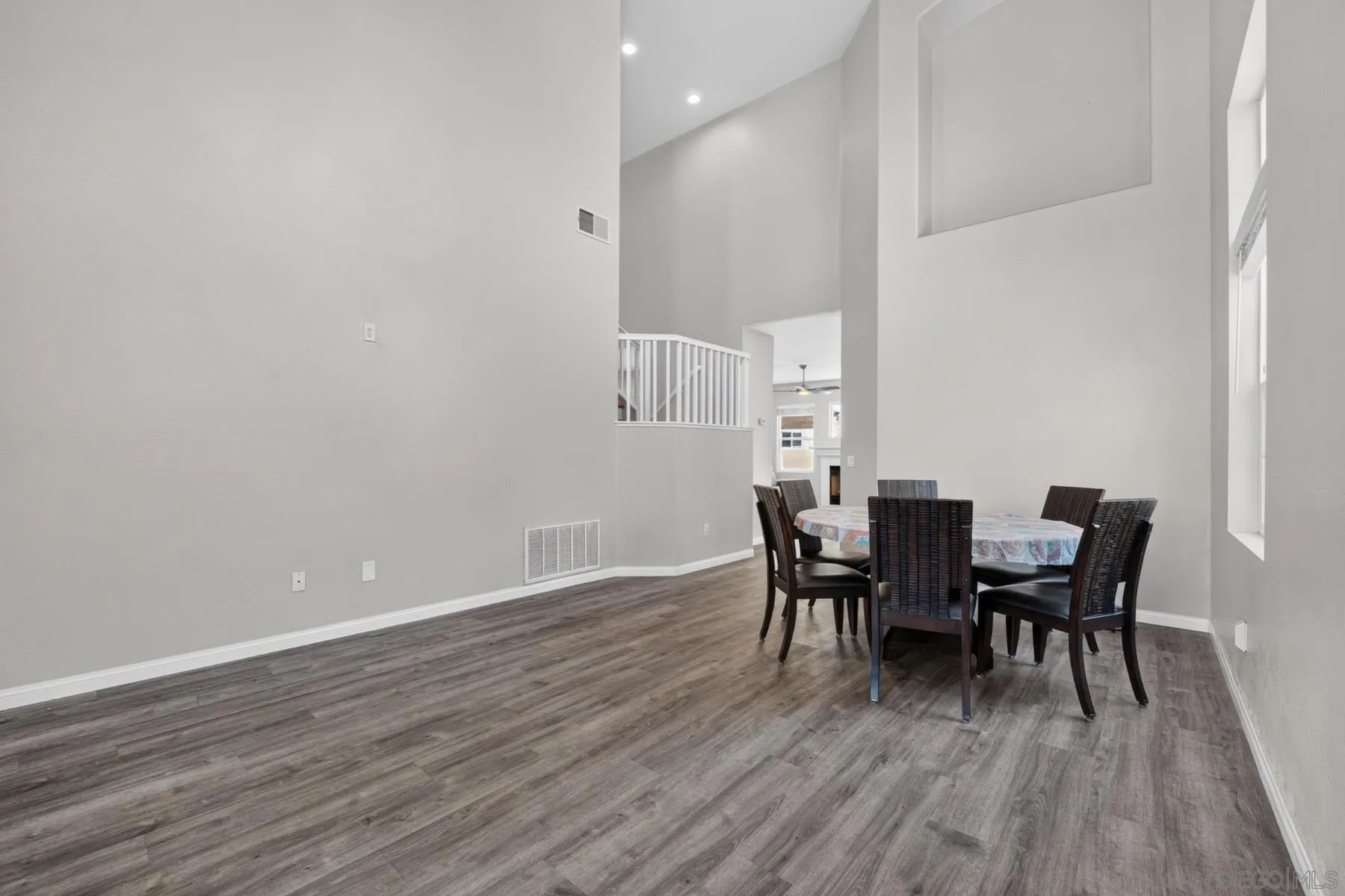 https://cdn.realtyfeed.com/cdn/127/260019186/bb15f8f5895c29dedf61e12f1793a475.webp
