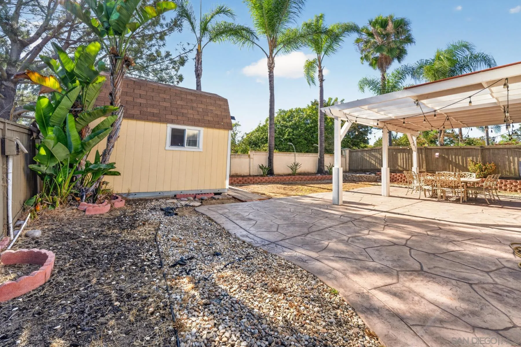 https://cdn.realtyfeed.com/cdn/127/260019186/fa904f90170c516cabddefb92e9cd80b.webp