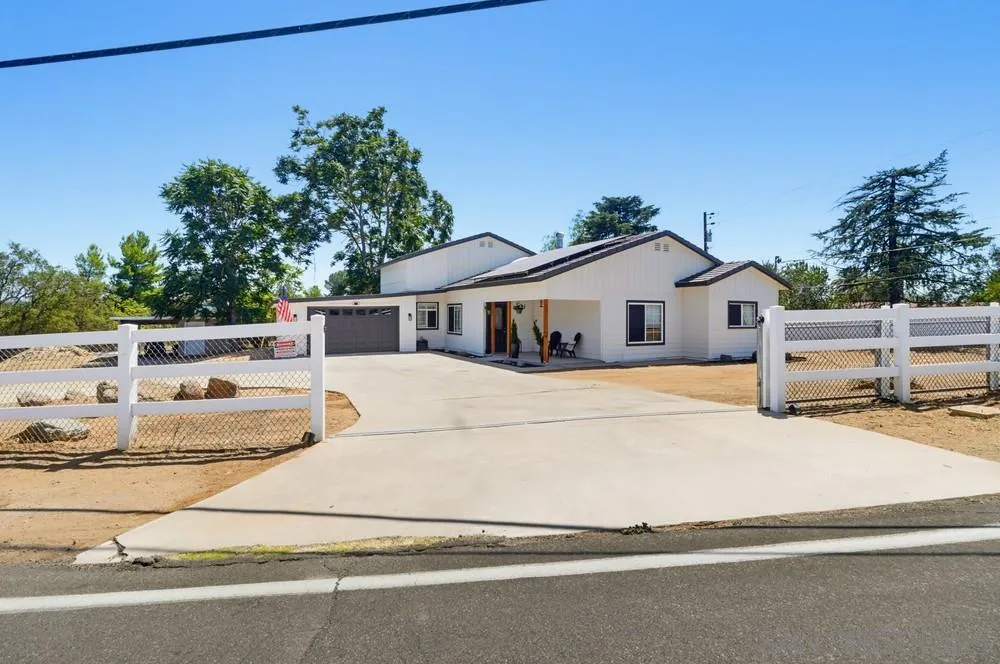 3221 E Victoria, Alpine, CA 91901 - Photo 2 of 50, Alpine, CA