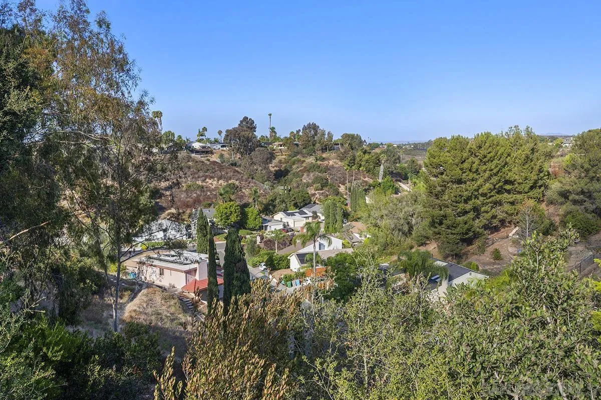 https://cdn.realtyfeed.com/cdn/127/260019191/5a81207c20b3414b2e06d517d6fbaac3.webp
