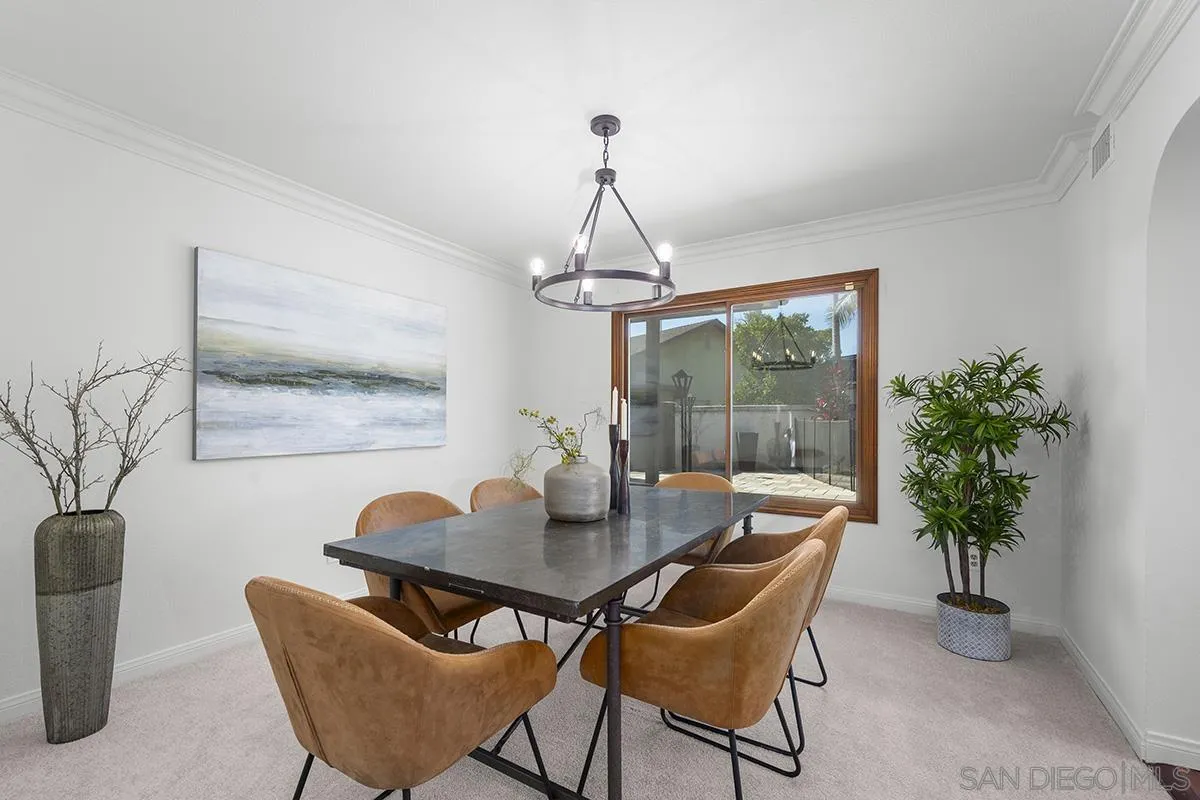 https://cdn.realtyfeed.com/cdn/127/260019191/9df31d80952e49f64cffe45444bfd088.webp