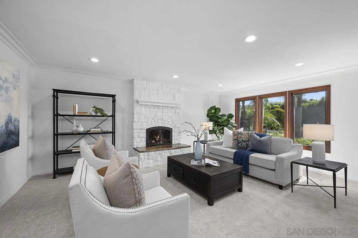 https://cdn.realtyfeed.com/cdn/127/260019191/e04b795cd5bf8313eb10fa3ec2d9451a.webp
