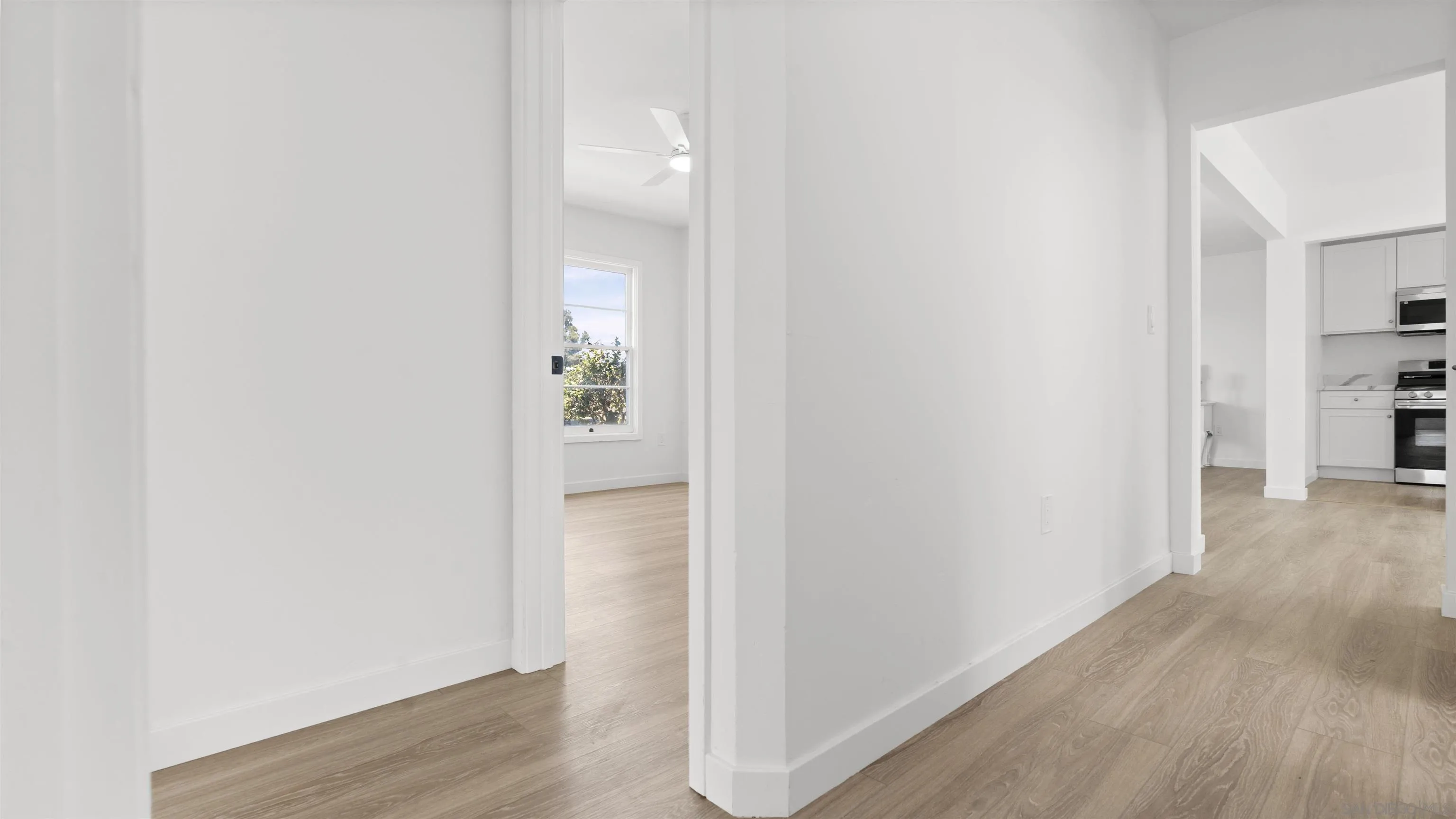 https://cdn.realtyfeed.com/cdn/127/260019192/87ec1a9aa649efa751f1f3e2b9cf7a7f.webp