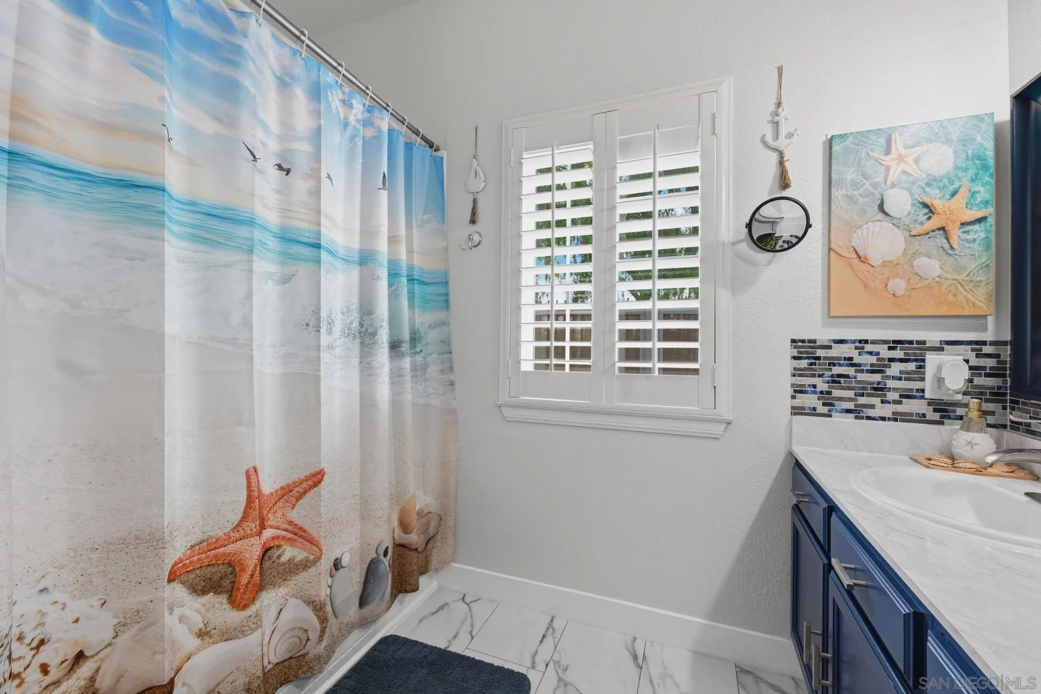https://cdn.realtyfeed.com/cdn/127/260019195/1641bd5dbbd091d7d190fd3de458b8cf.webp