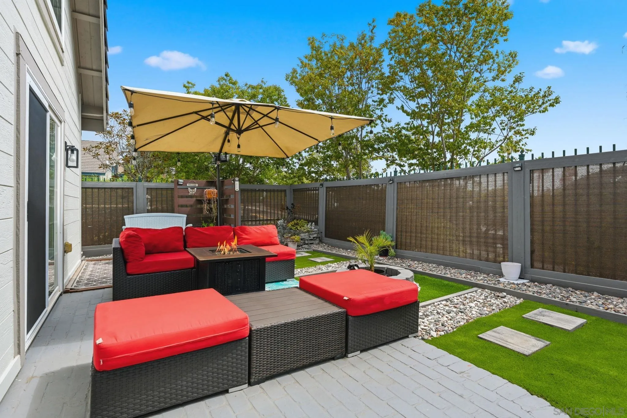 https://cdn.realtyfeed.com/cdn/127/260019195/d63c4b050adb5cb25683bb808112fc3b.webp