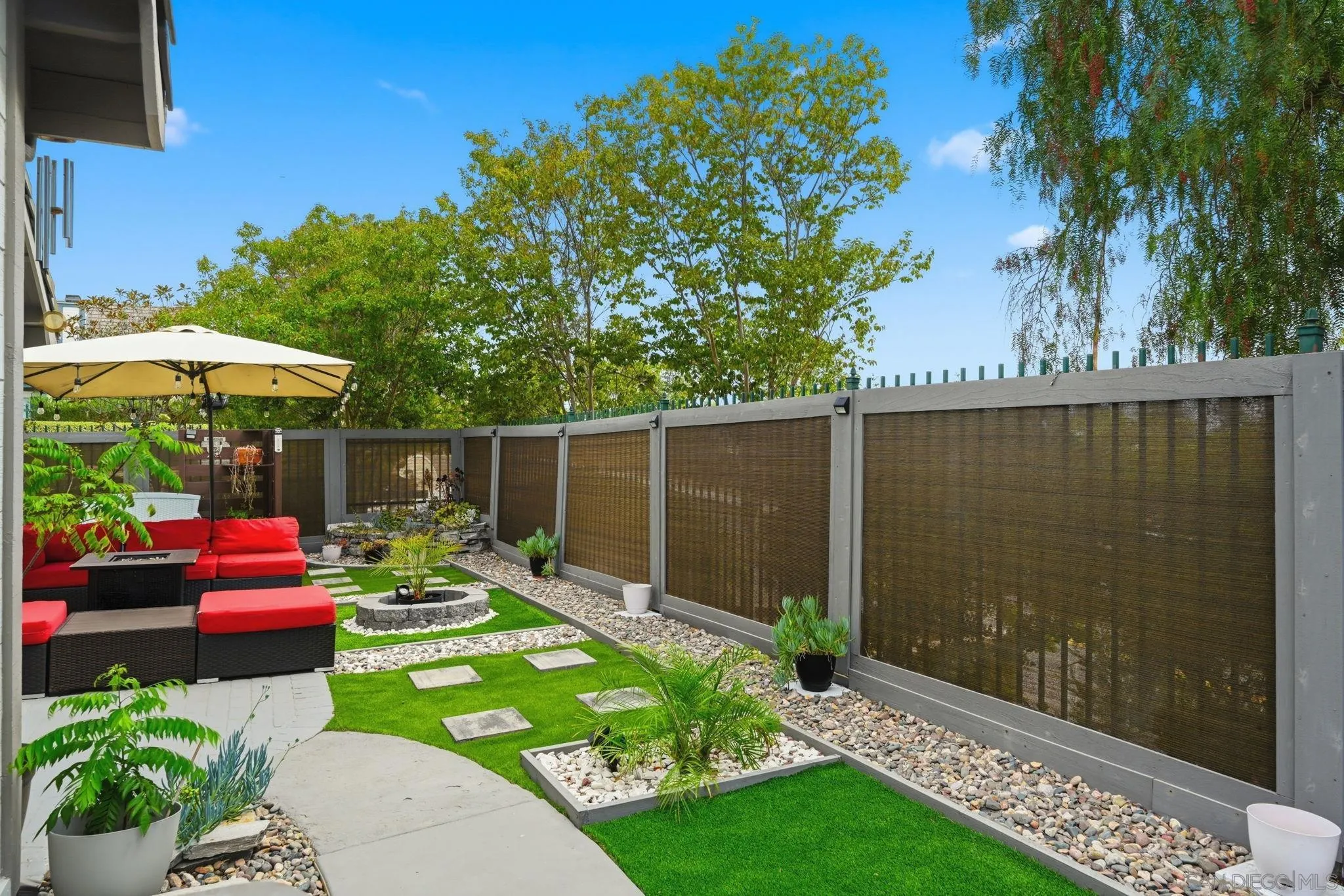 https://cdn.realtyfeed.com/cdn/127/260019195/e528dc2d5588722ae2c3c2f0ad0ae99f.webp