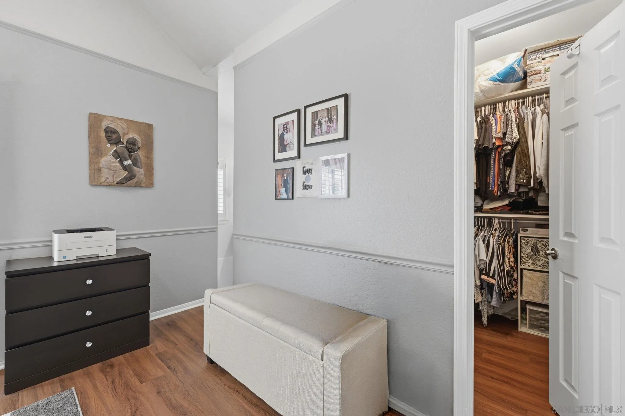 https://cdn.realtyfeed.com/cdn/127/260019195/f24bbca03b98a8615344973df8ae41cf.webp