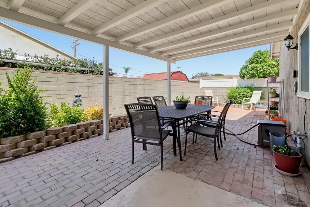 https://cdn.realtyfeed.com/cdn/127/260019197/40af867477d756440aa97fbc00a9a30d.webp
