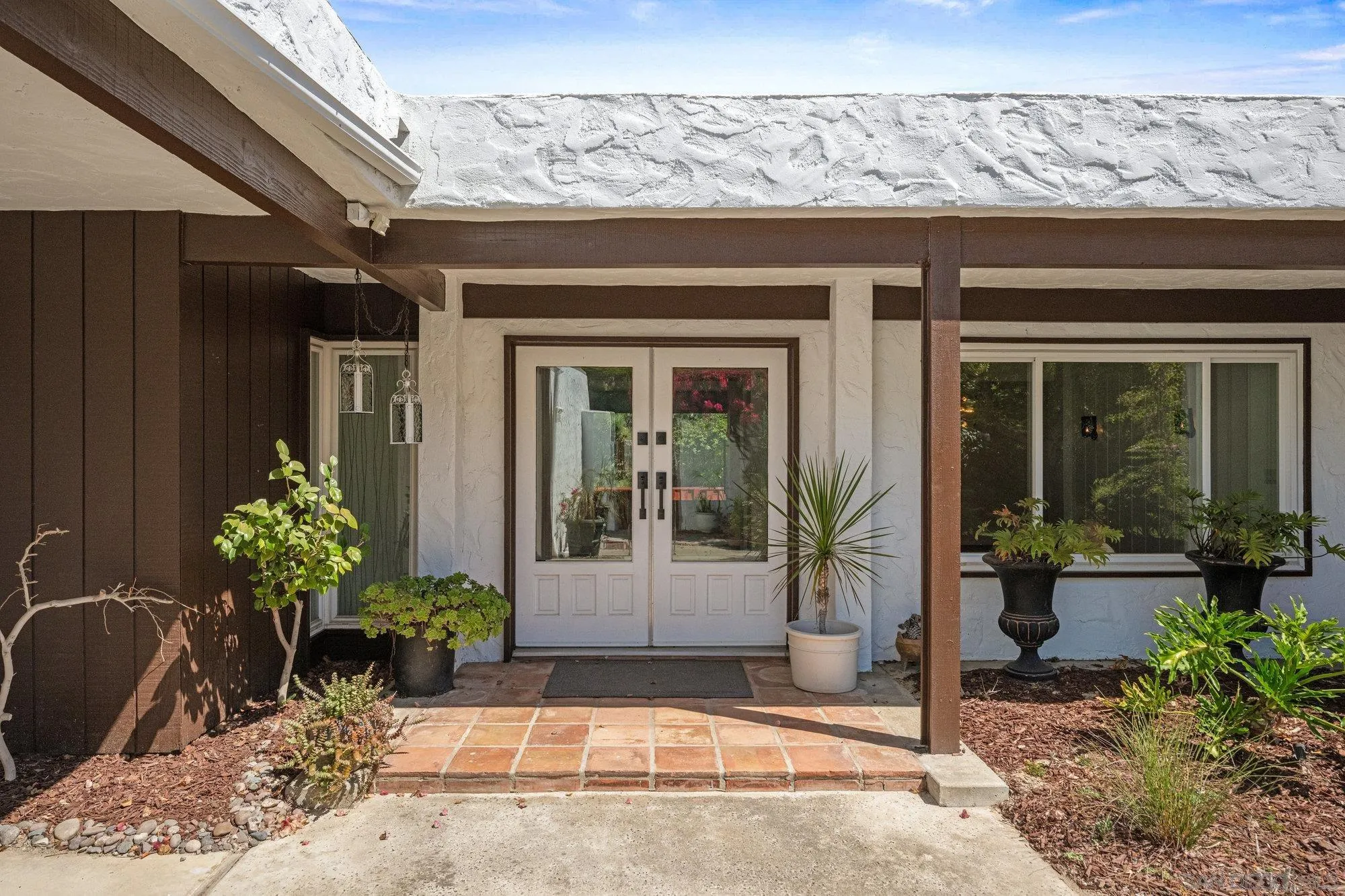 https://cdn.realtyfeed.com/cdn/127/2600192/e62a19147d9a7da160b58b27fff9a2a8.webp