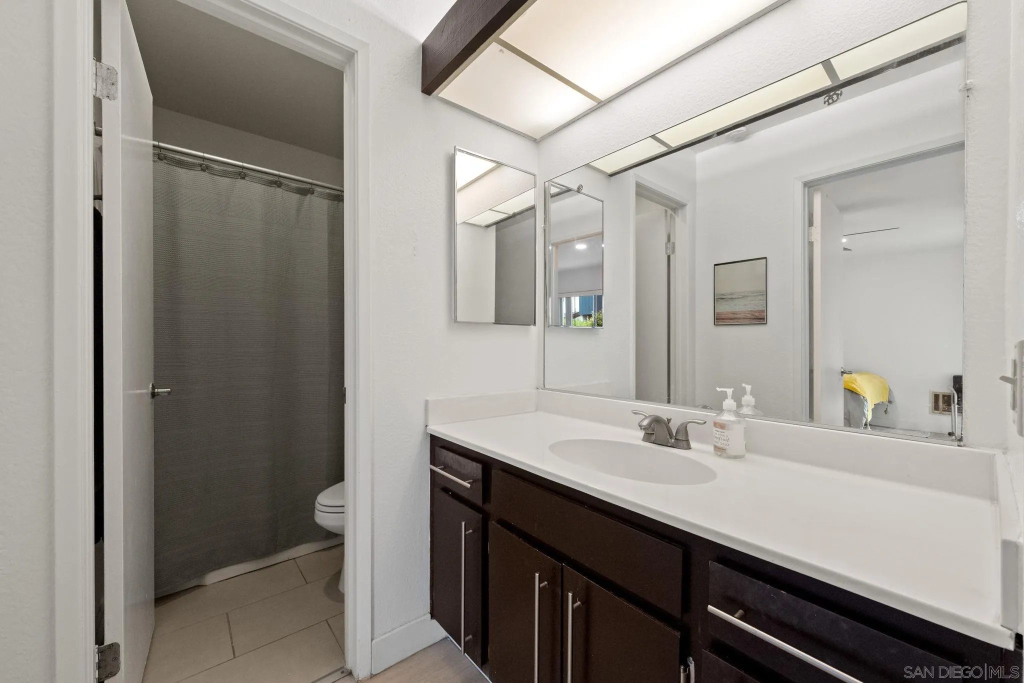 Photo #13: 260019200 Listing: Photo #13