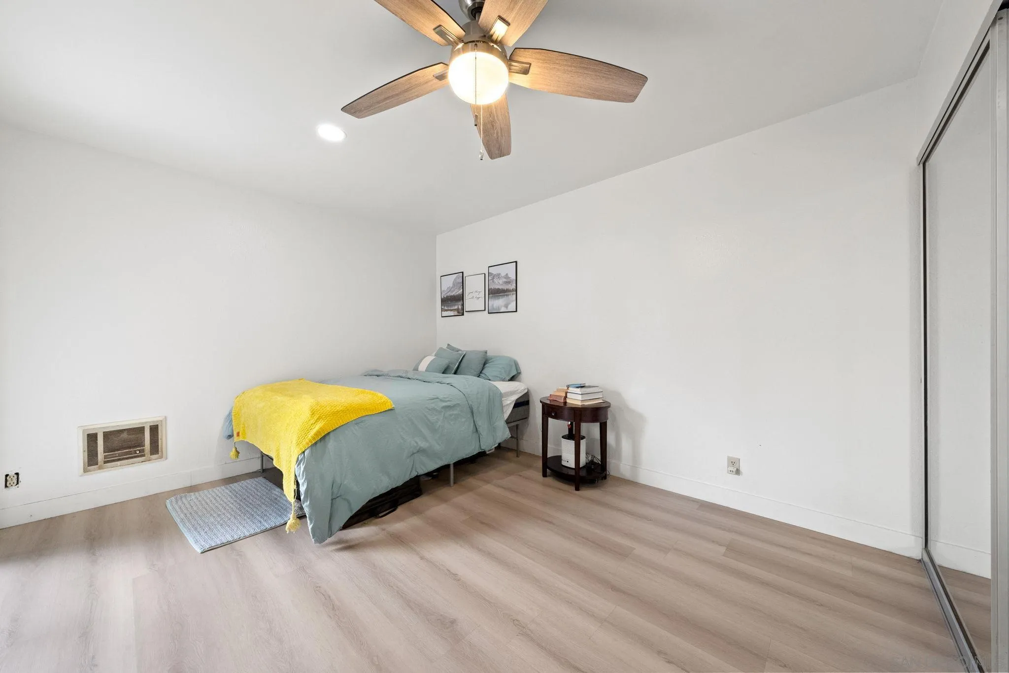 Photo #15: 260019200 Listing: Photo #15