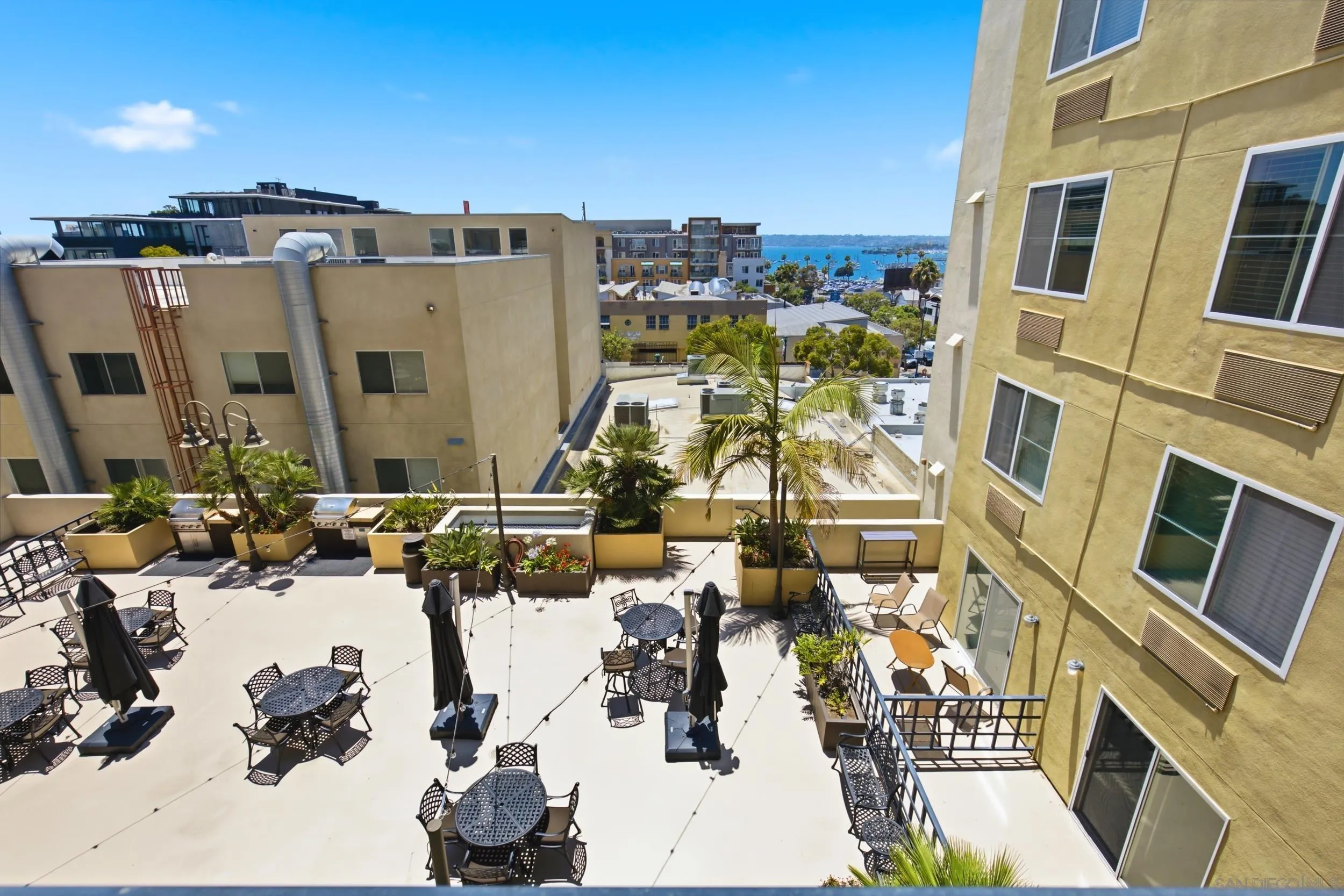 Photo #15: 260019201 Listing: Photo #15