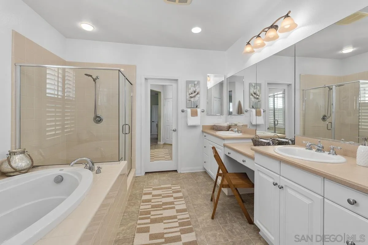 https://cdn.realtyfeed.com/cdn/127/260019202/3516b93318eb9023f948e5033d89a831.webp